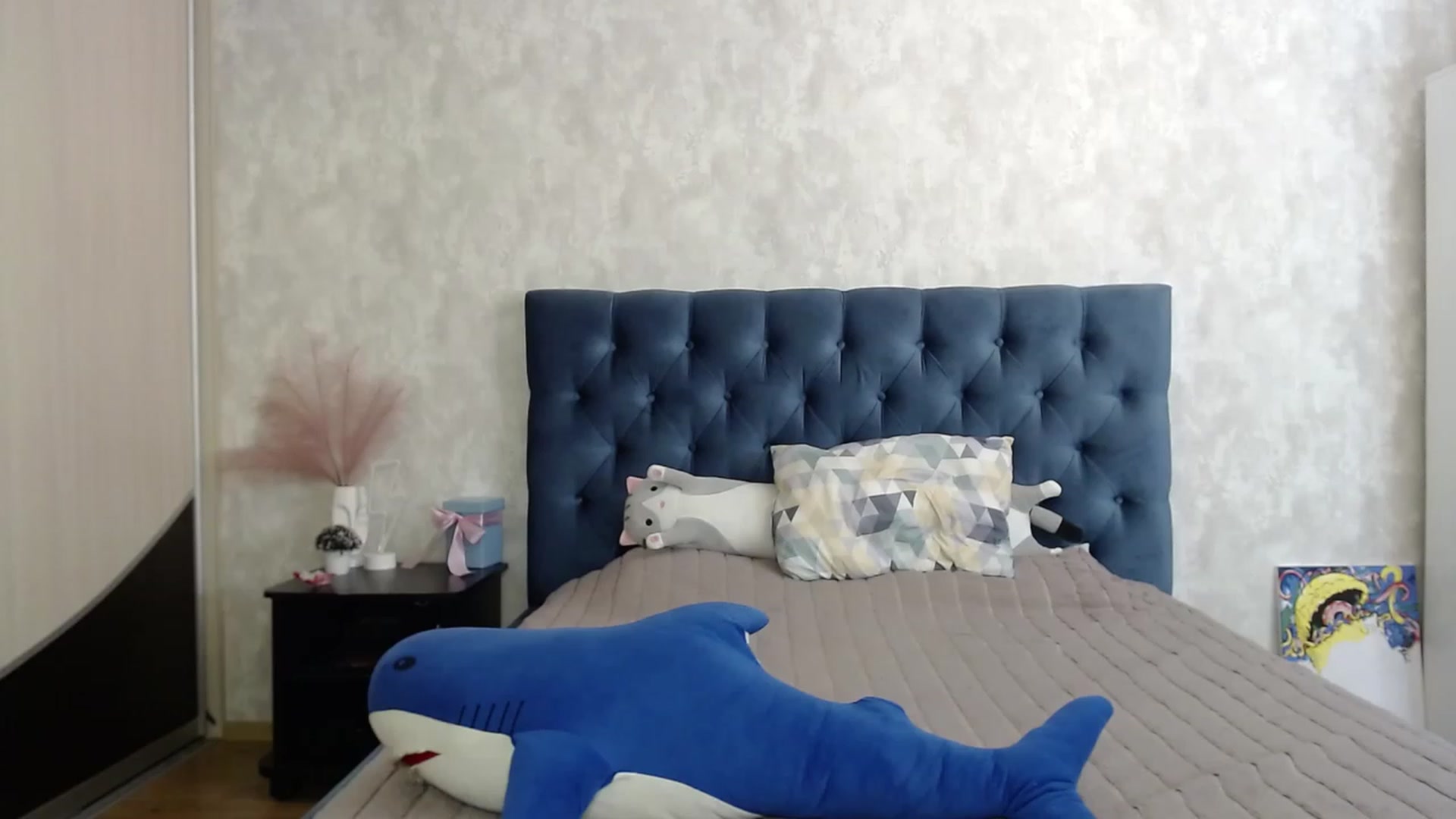 Gallery image thumbnail from Lio_noy's myfreecams stream on, 08/24/2023, 21:39 image 13 of 20
