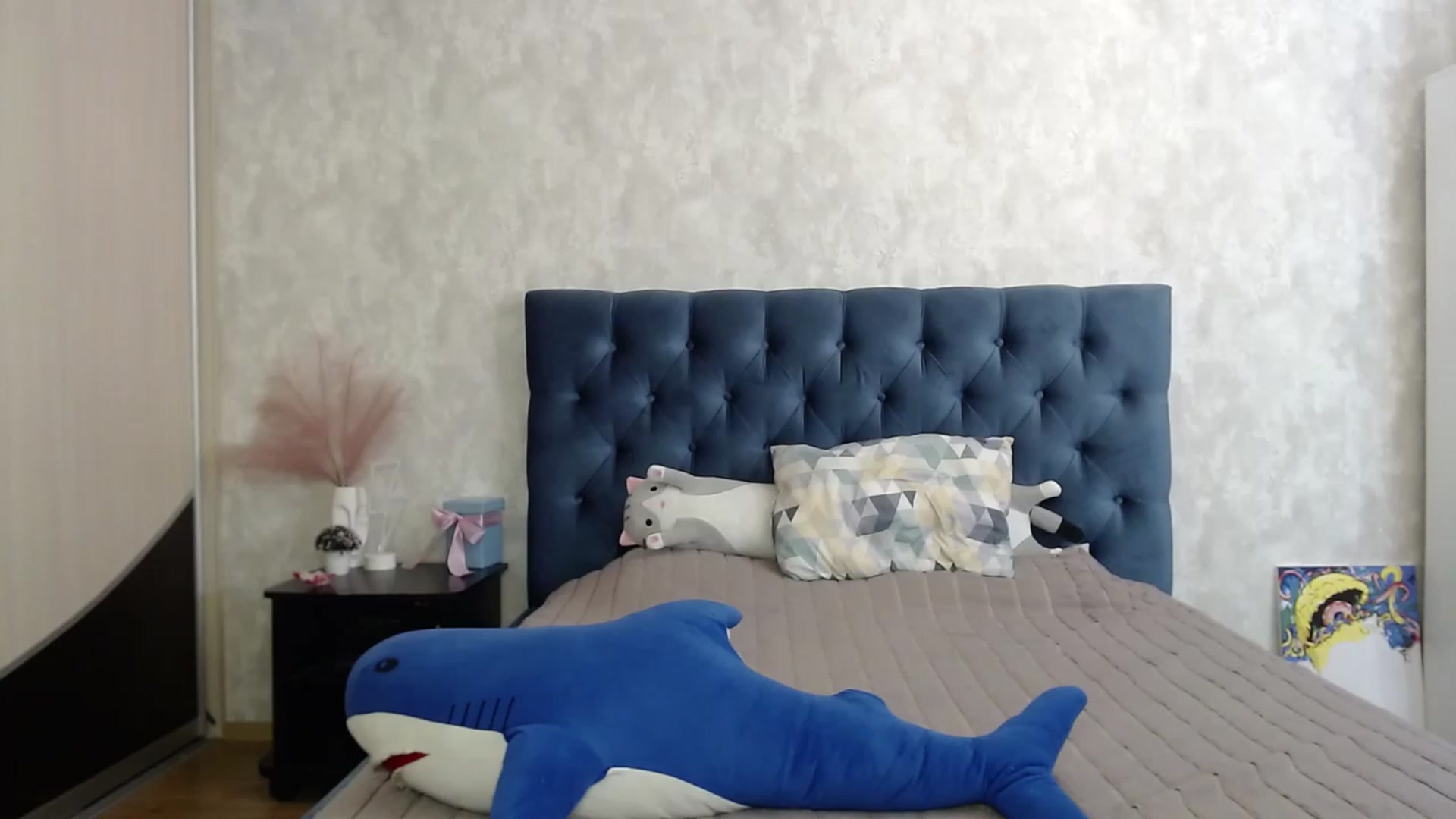 Gallery image thumbnail from Lio_noy's myfreecams stream on, 08/24/2023, 21:39 image 18 of 20