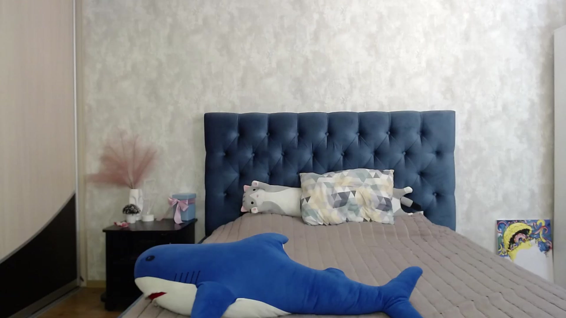 Gallery image thumbnail from Lio_noy's myfreecams stream on, 08/24/2023, 21:39 image 17 of 20