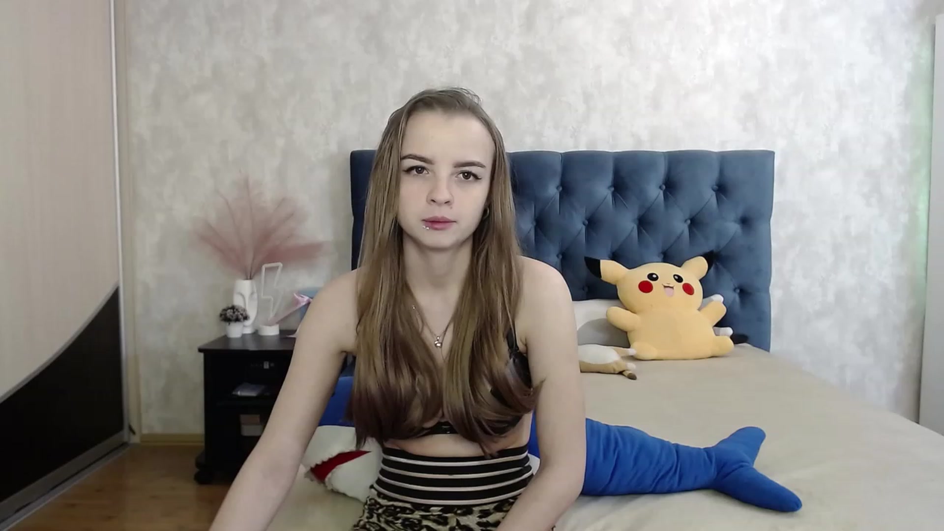 Gallery image thumbnail from Lio_noy's myfreecams stream on, 09/23/2023, 22:55 image 2 of 20