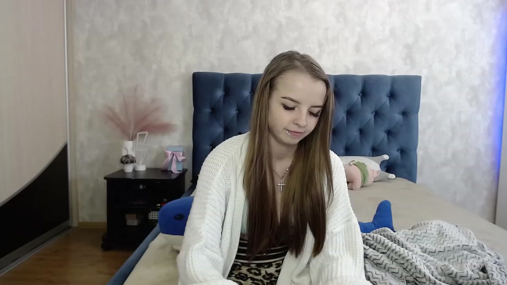 Gallery image thumbnail from Lio_noy's myfreecams stream on, 10/08/2023, 22:53 image 9 of 20