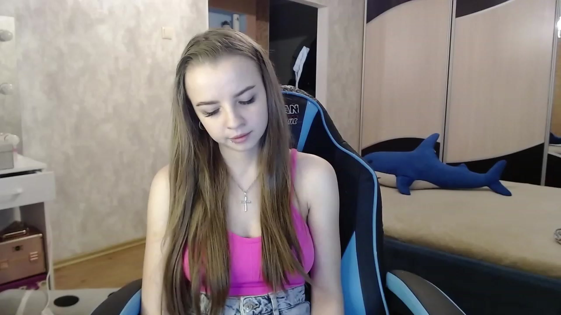 Gallery image thumbnail from Lio_noy's myfreecams stream on, 10/22/2023, 23:21 image 19 of 20