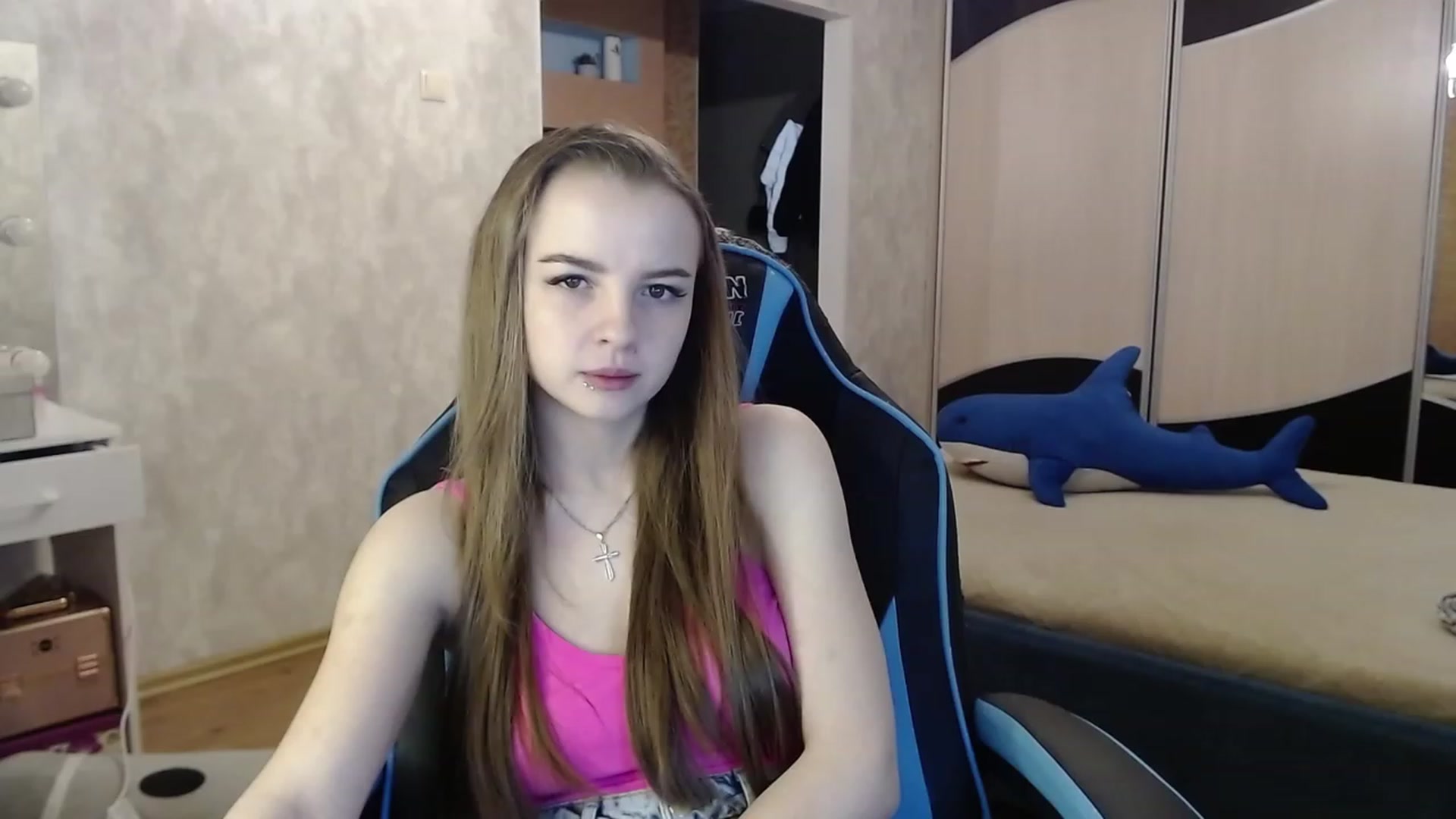 Gallery image thumbnail from Lio_noy's myfreecams stream on, 10/22/2023, 23:21 image 5 of 20