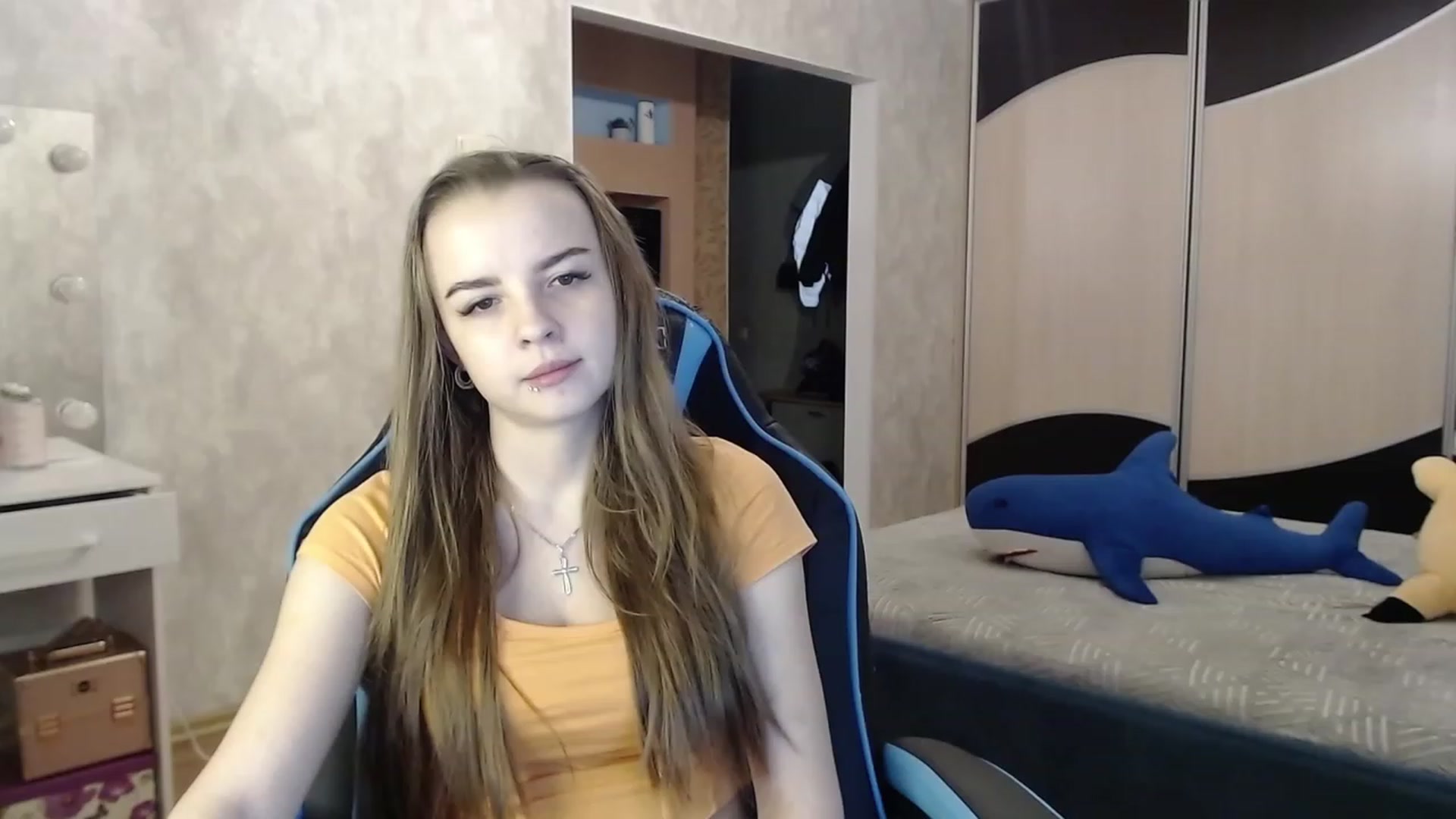 Gallery image thumbnail from Lio_noy's myfreecams stream on, 10/26/2023, 22:58 image 13 of 20