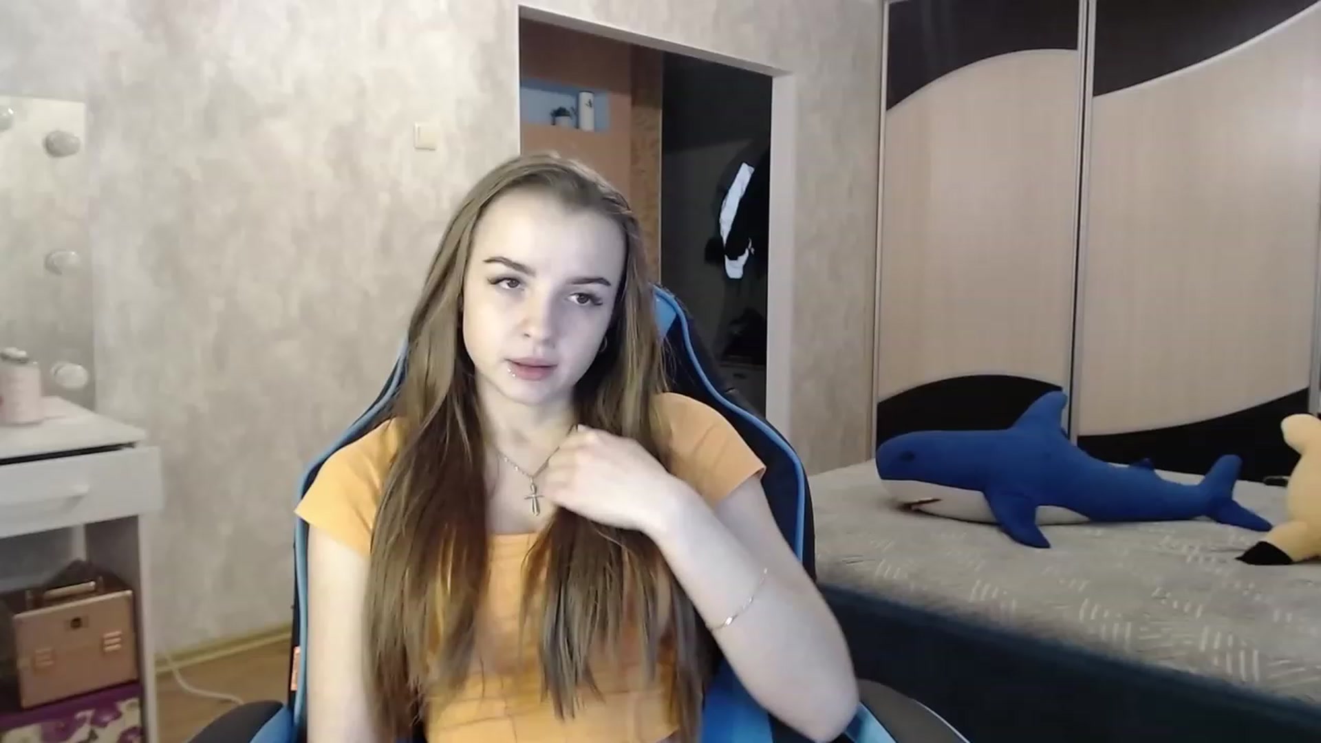 Gallery image thumbnail from Lio_noy's myfreecams stream on, 10/26/2023, 22:58 image 17 of 20