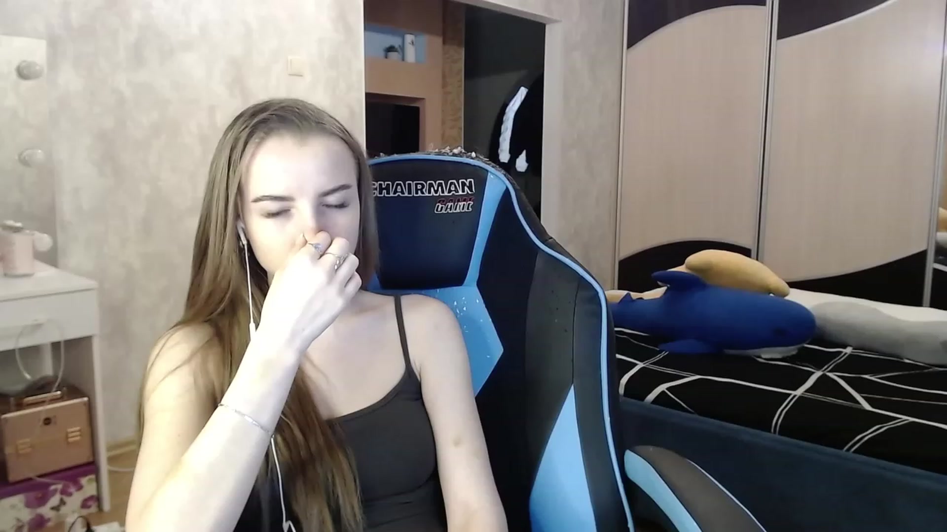 Gallery image thumbnail from Lio_noy's myfreecams stream on, 10/29/2023, 22:52 image 10 of 20