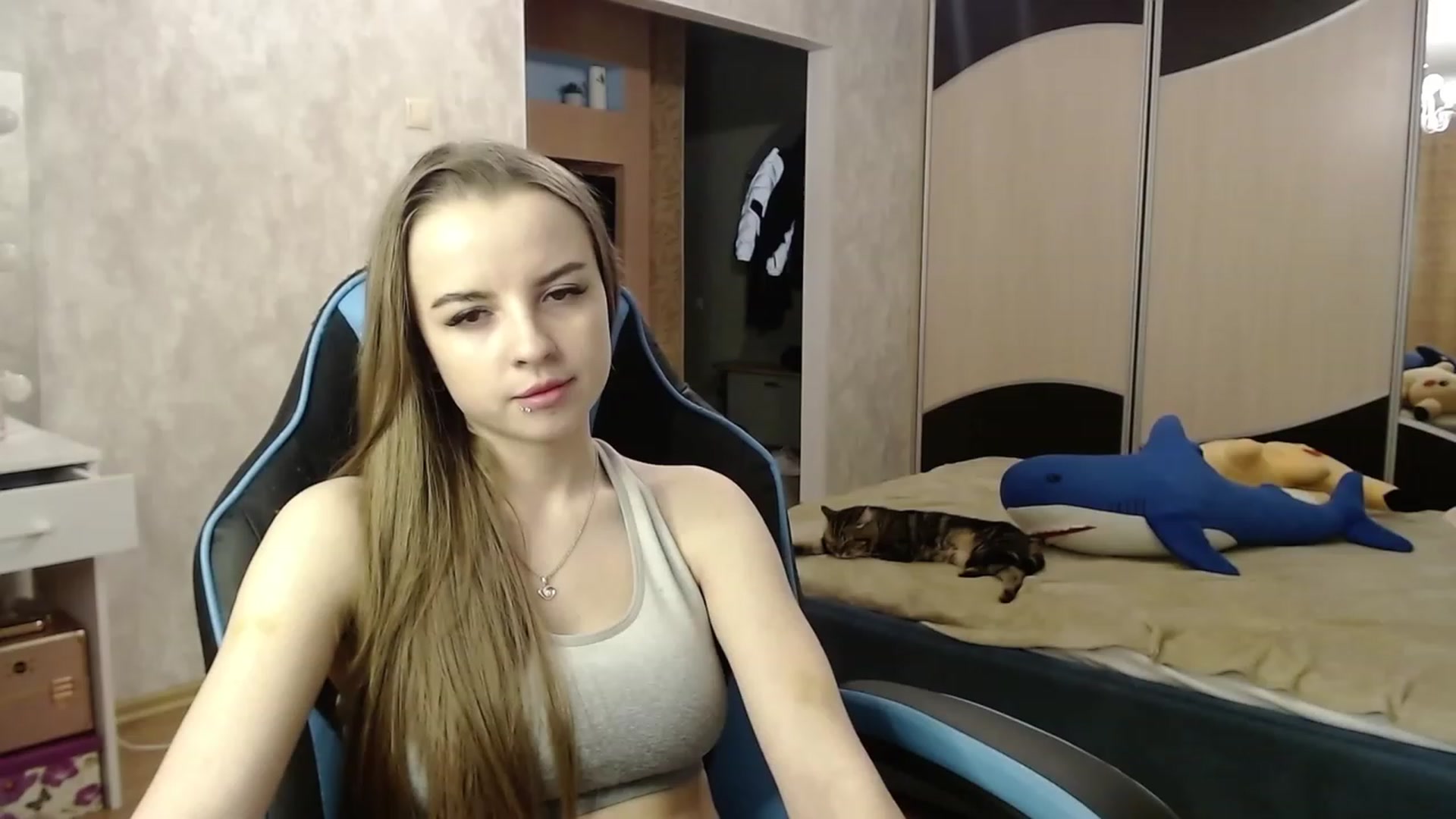 Gallery image thumbnail from Lio_noy's myfreecams stream on, 11/04/2023, 22:23 image 10 of 20