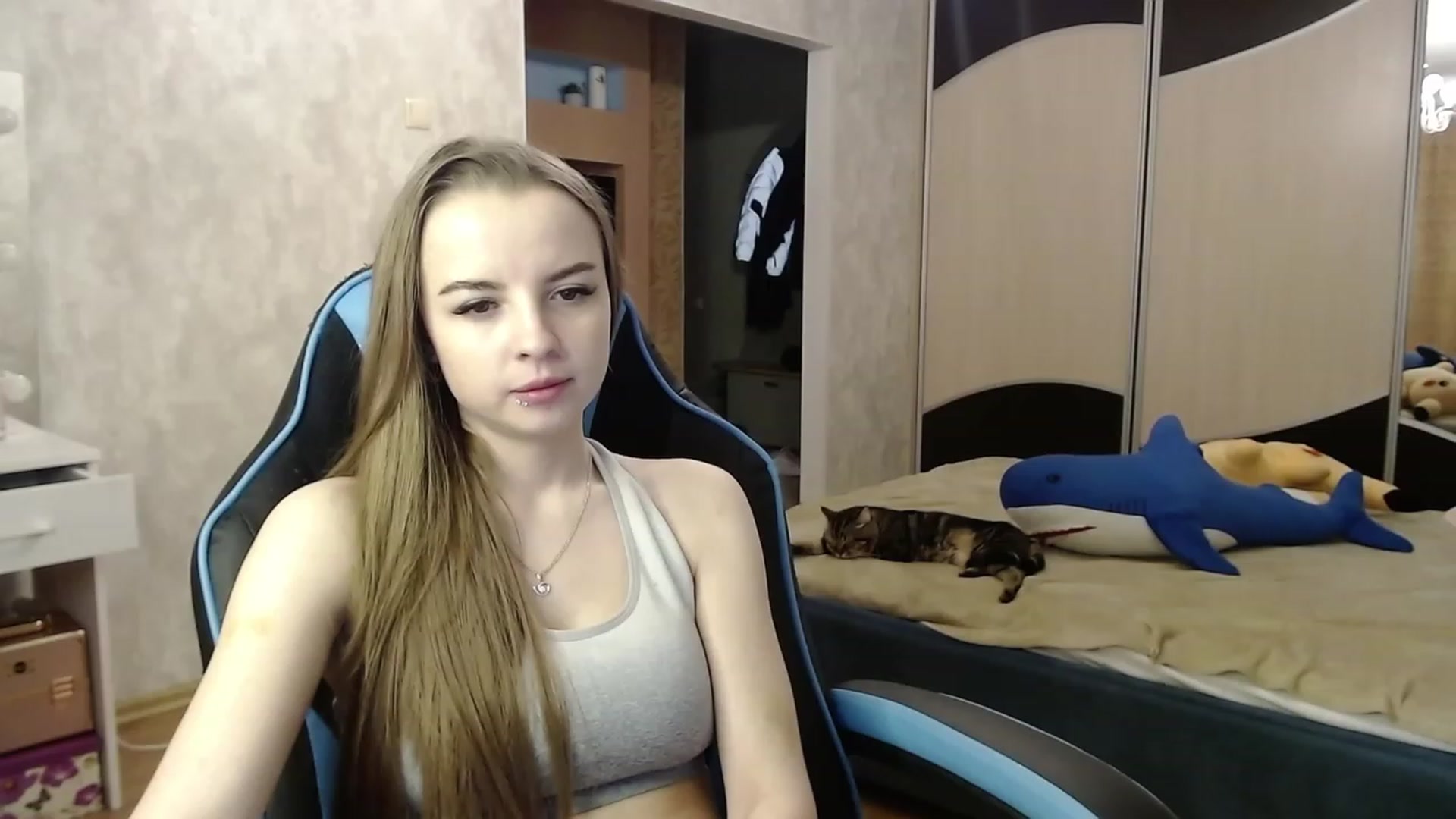 Gallery image thumbnail from Lio_noy's myfreecams stream on, 11/04/2023, 22:23 image 12 of 20