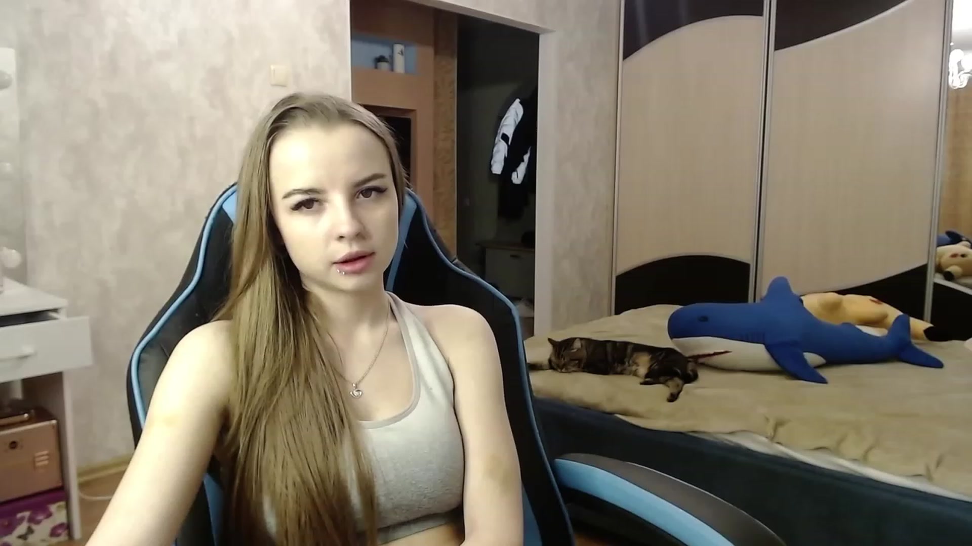 Gallery image thumbnail from Lio_noy's myfreecams stream on, 11/04/2023, 22:23 image 13 of 20