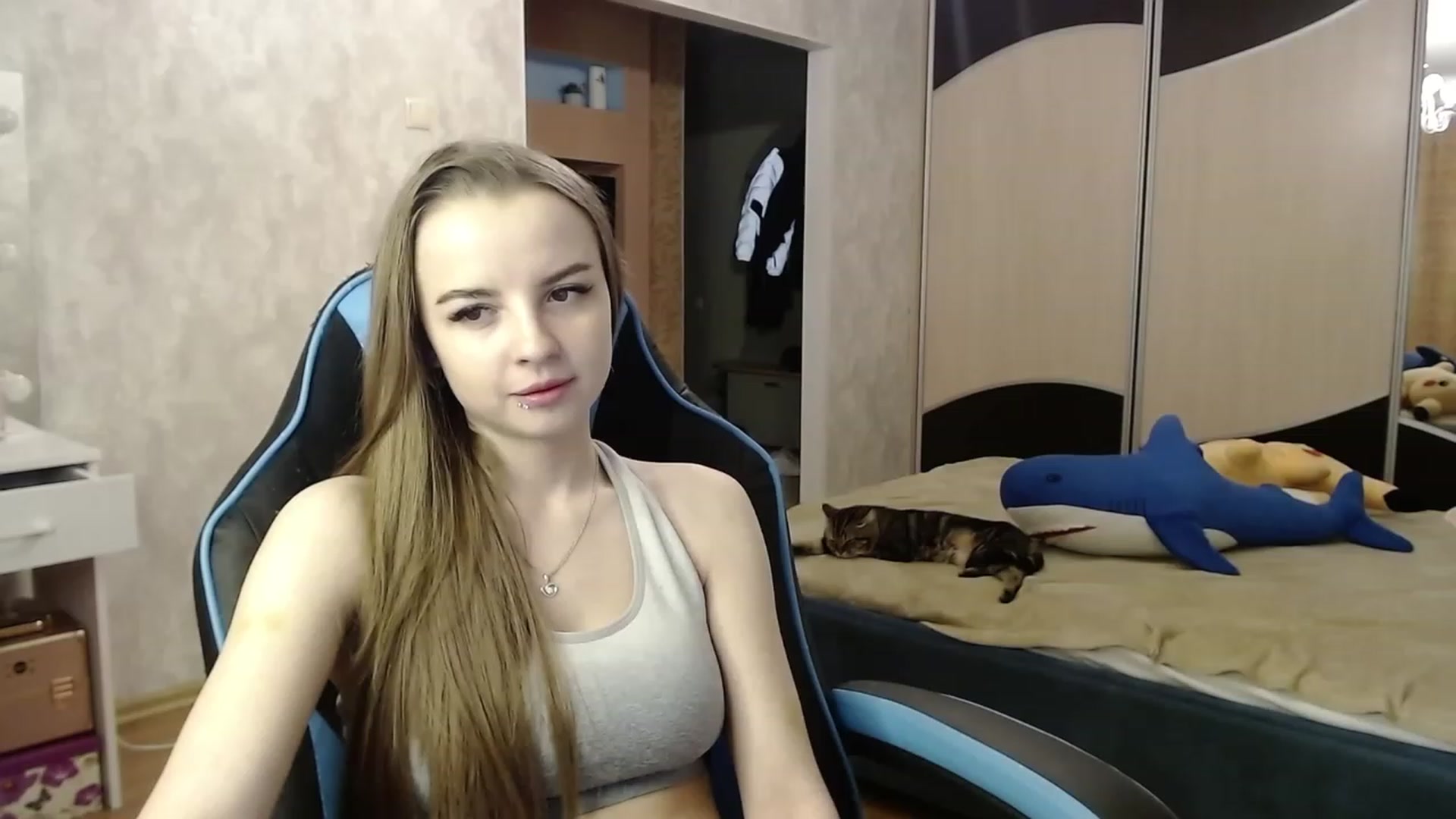 Gallery image thumbnail from Lio_noy's myfreecams stream on, 11/04/2023, 22:23 image 8 of 20