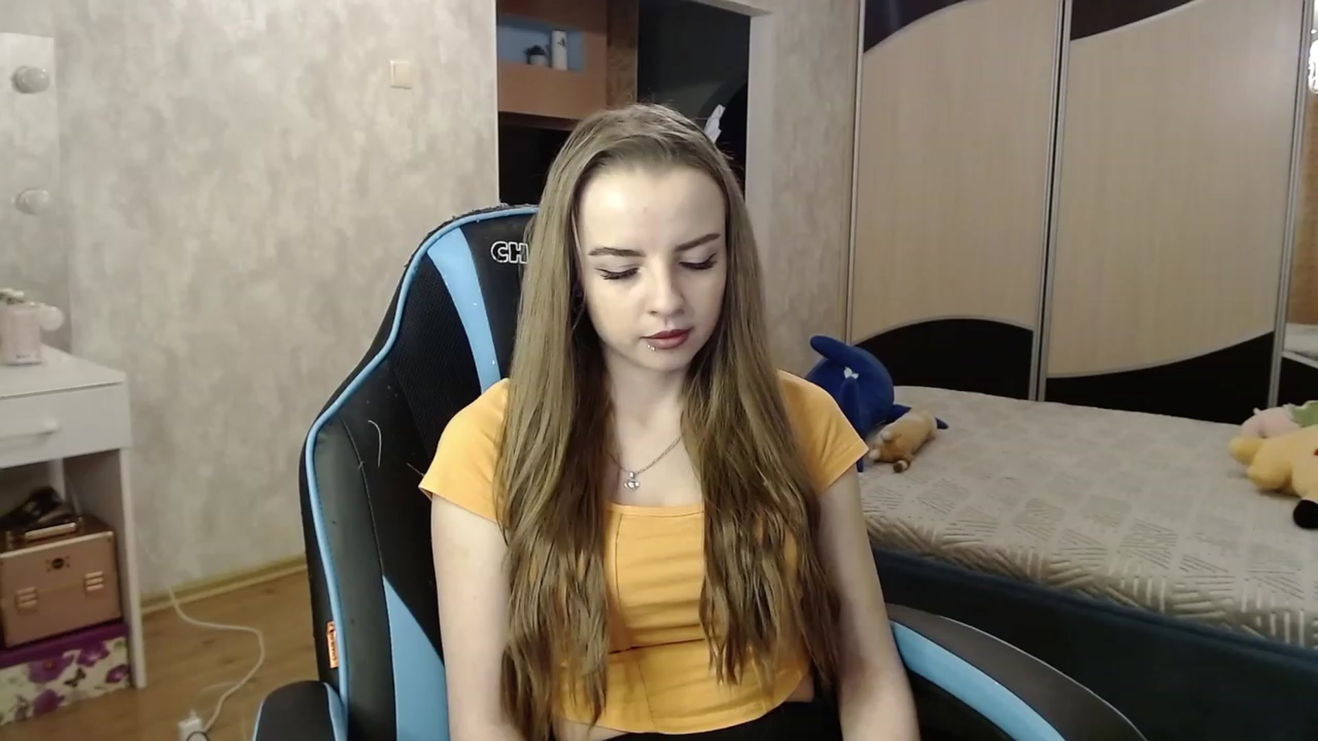 Gallery image thumbnail from Lio_noy's myfreecams stream on, 11/09/2023, 23:04 image 4 of 20
