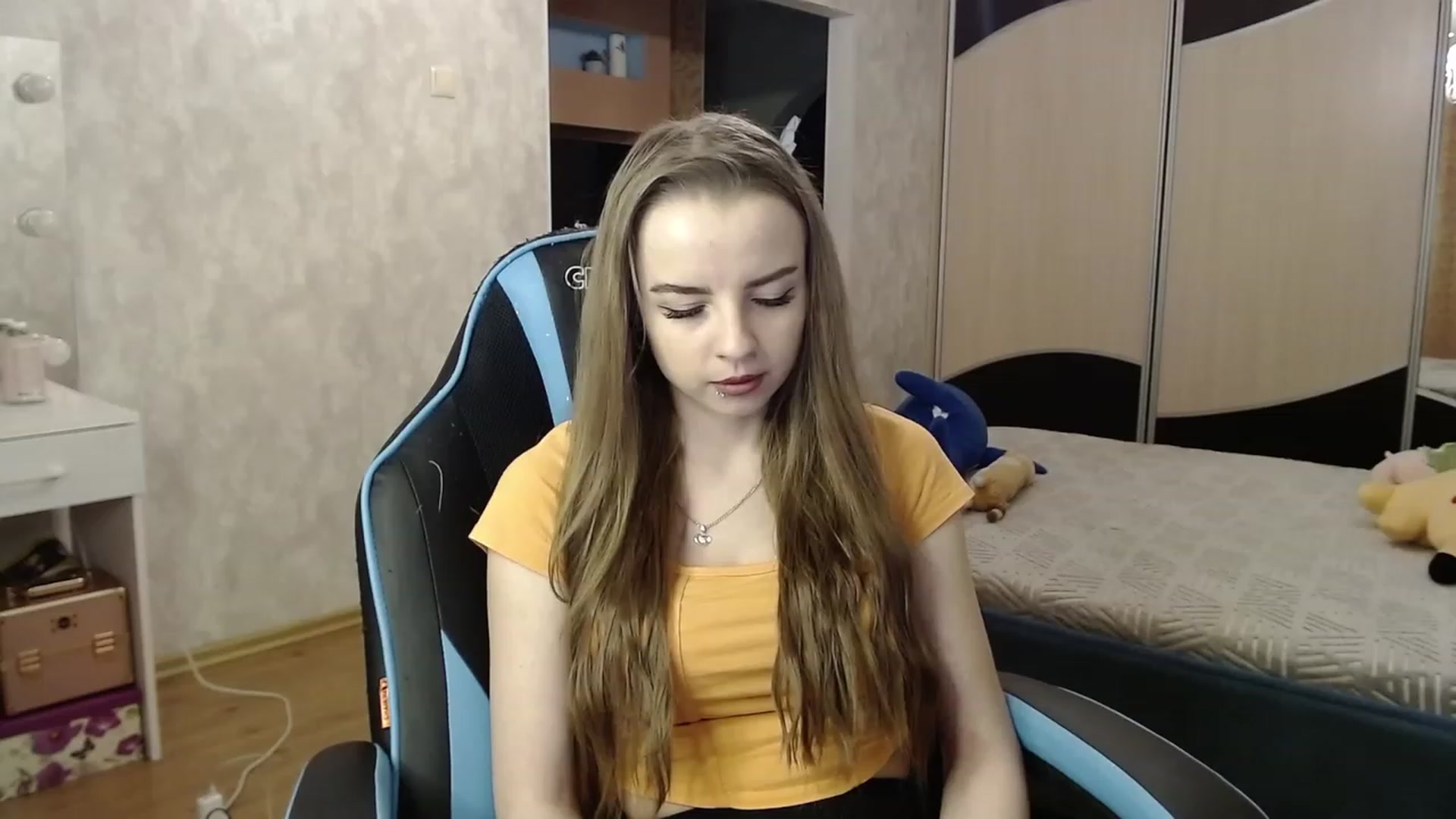 Gallery image thumbnail from Lio_noy's myfreecams stream on, 11/09/2023, 23:04 image 2 of 20