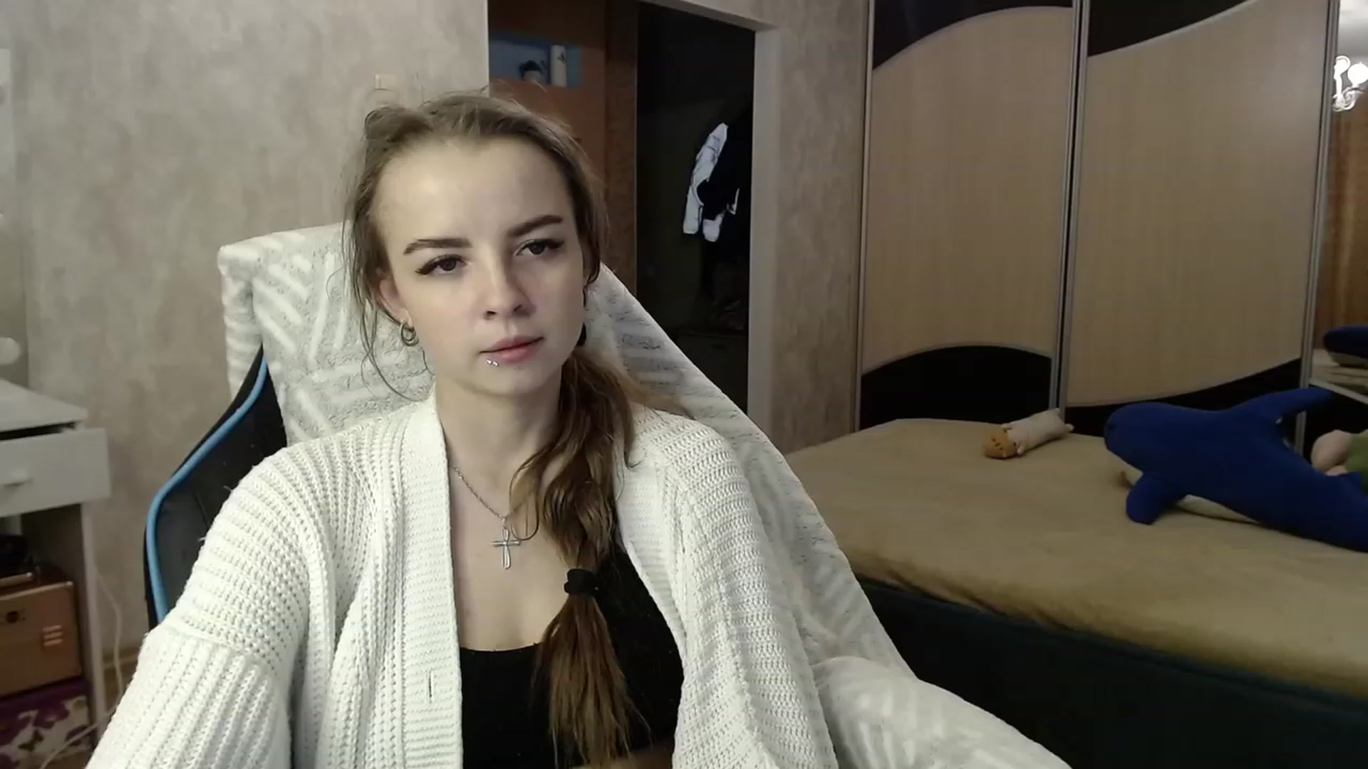 Gallery image thumbnail from Lio_noy's myfreecams stream on, 11/14/2023, 22:27 image 5 of 20