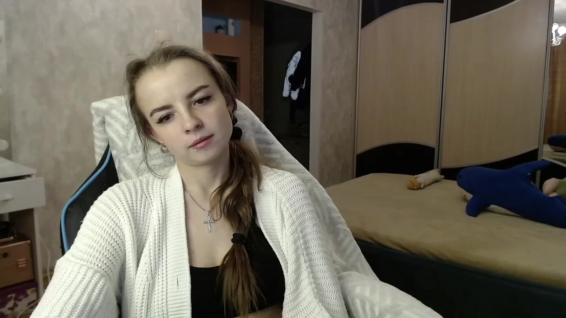 Gallery image thumbnail from Lio_noy's myfreecams stream on, 11/14/2023, 22:27 image 7 of 20