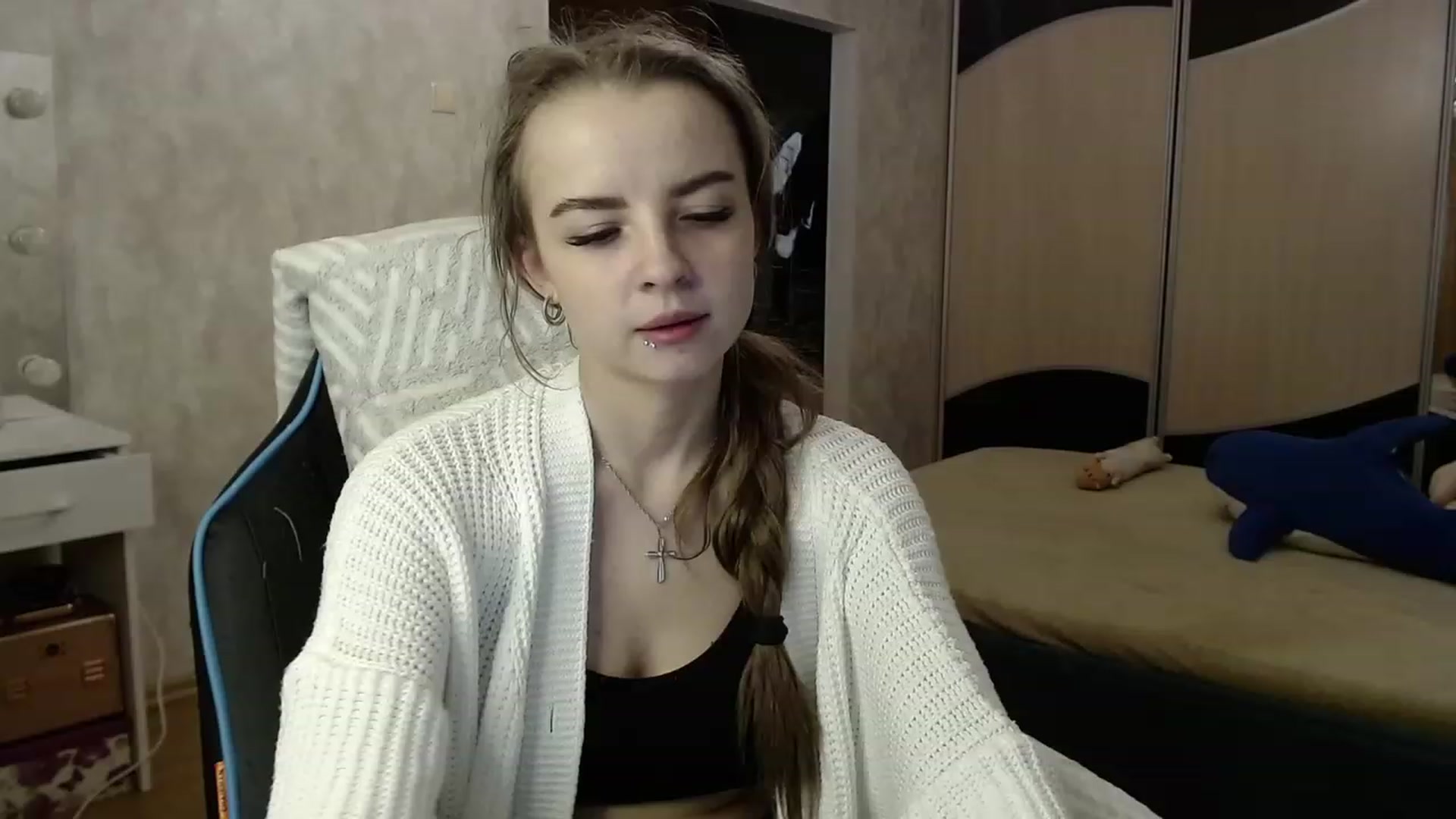 Gallery image thumbnail from Lio_noy's myfreecams stream on, 11/14/2023, 22:27 image 13 of 20