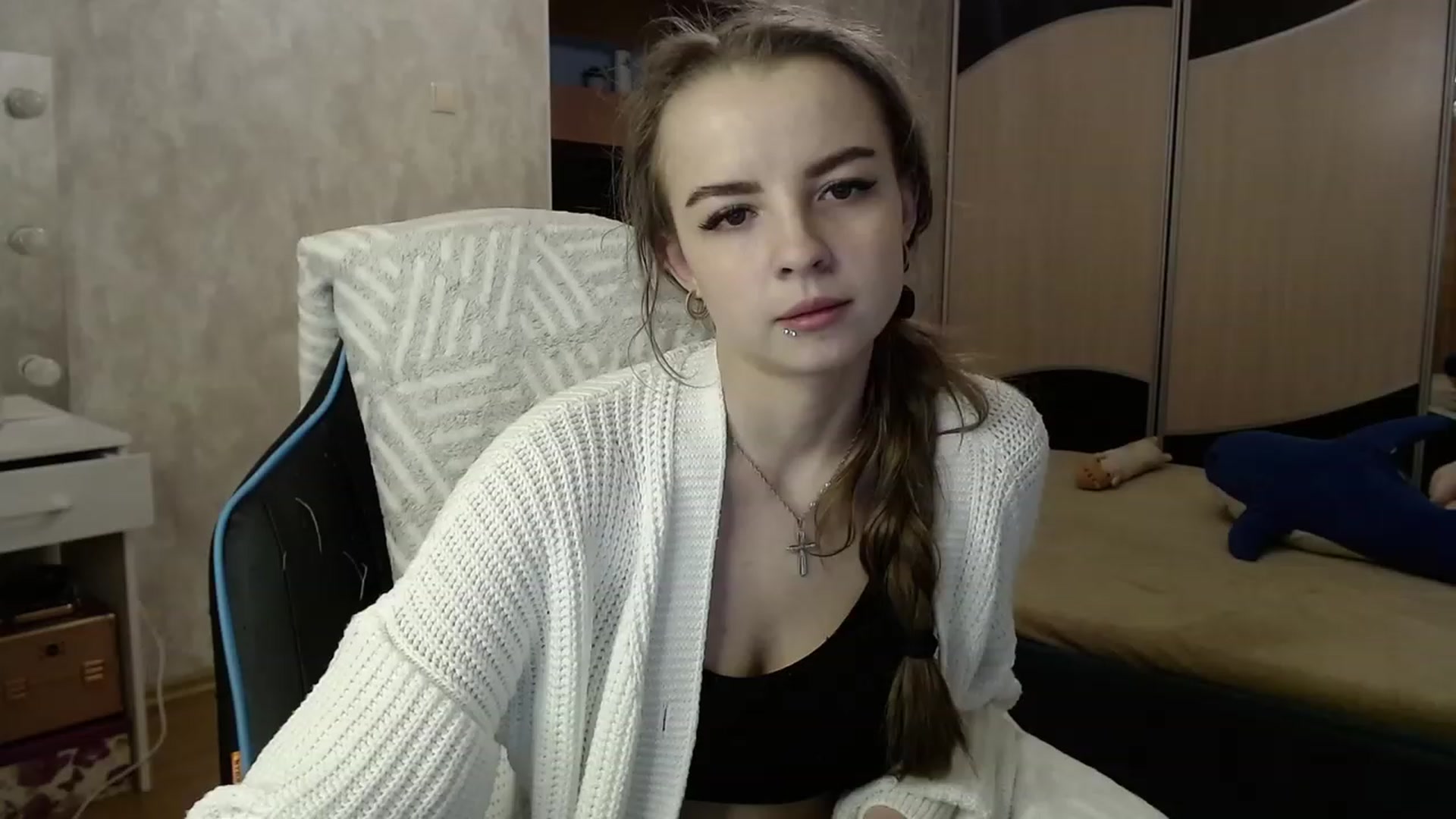 Gallery image thumbnail from Lio_noy's myfreecams stream on, 11/14/2023, 22:27 image 14 of 20