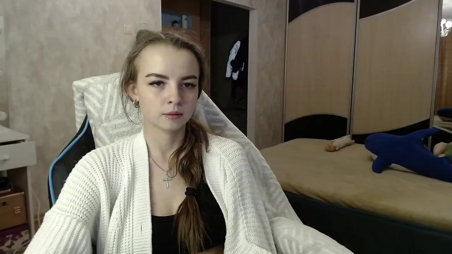 Gallery image thumbnail from Lio_noy's myfreecams stream on, 11/14/2023, 22:27 image 8 of 20