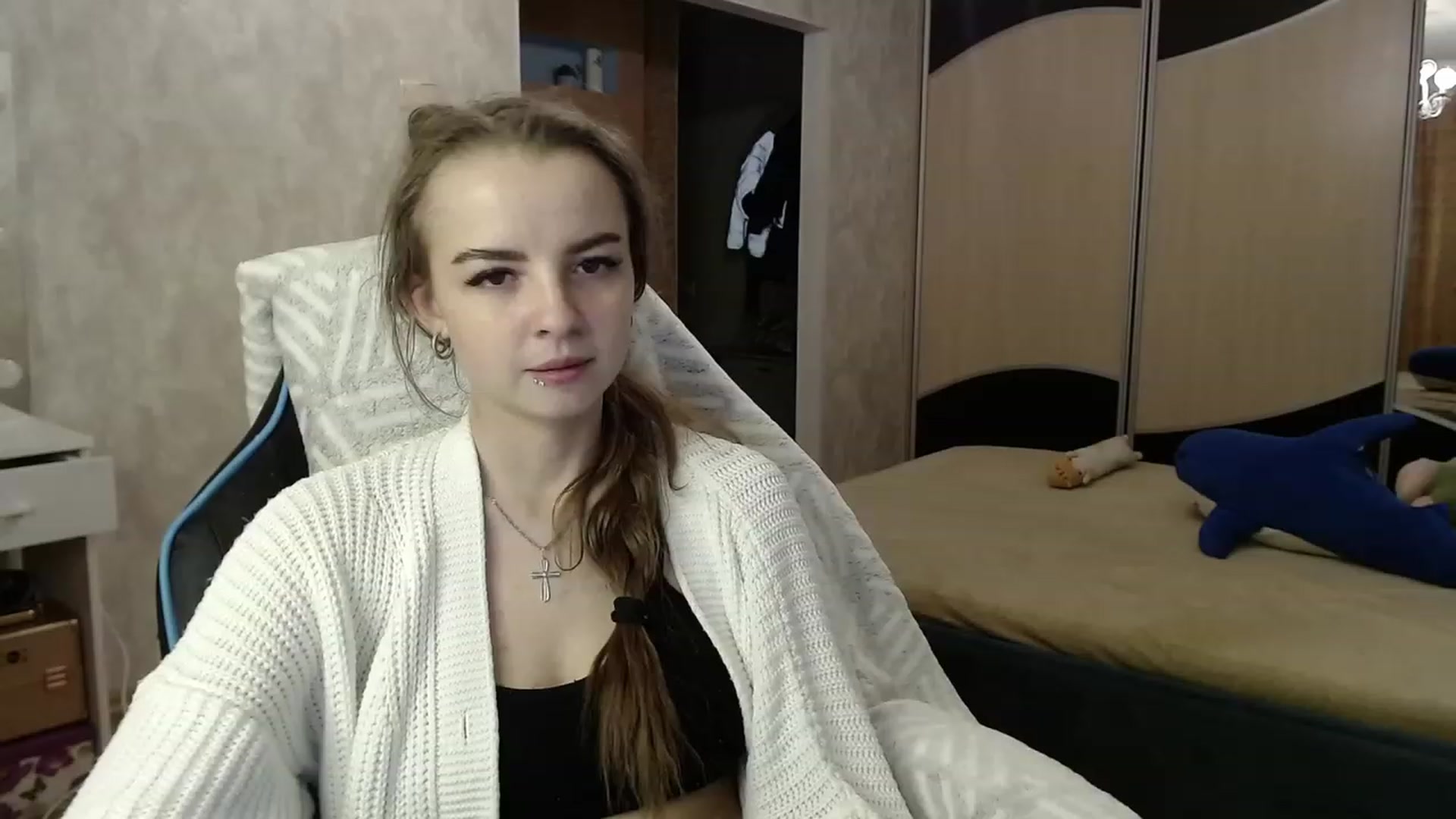 Gallery image thumbnail from Lio_noy's myfreecams stream on, 11/14/2023, 22:27 image 1 of 20