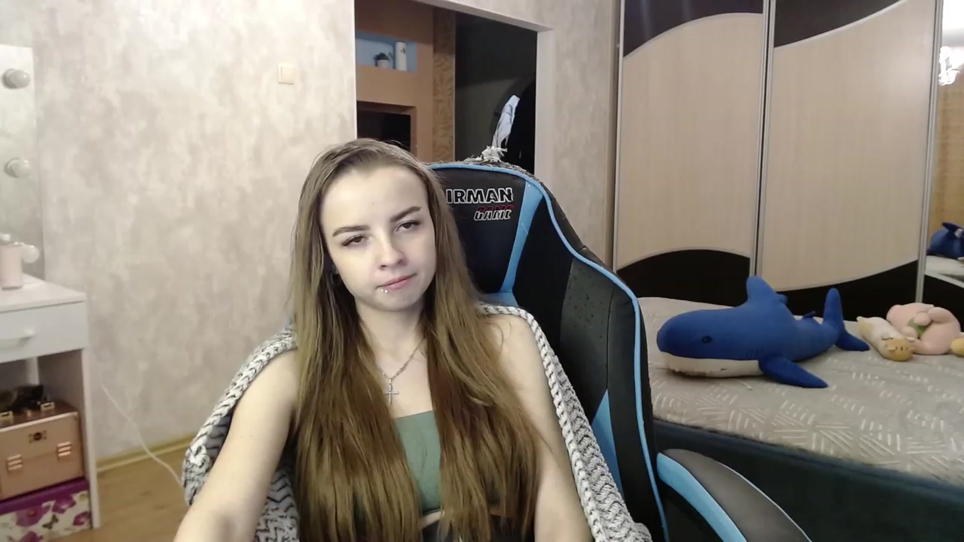 Gallery image thumbnail from Lio_noy's myfreecams stream on, 11/20/2023, 22:11 image 10 of 20