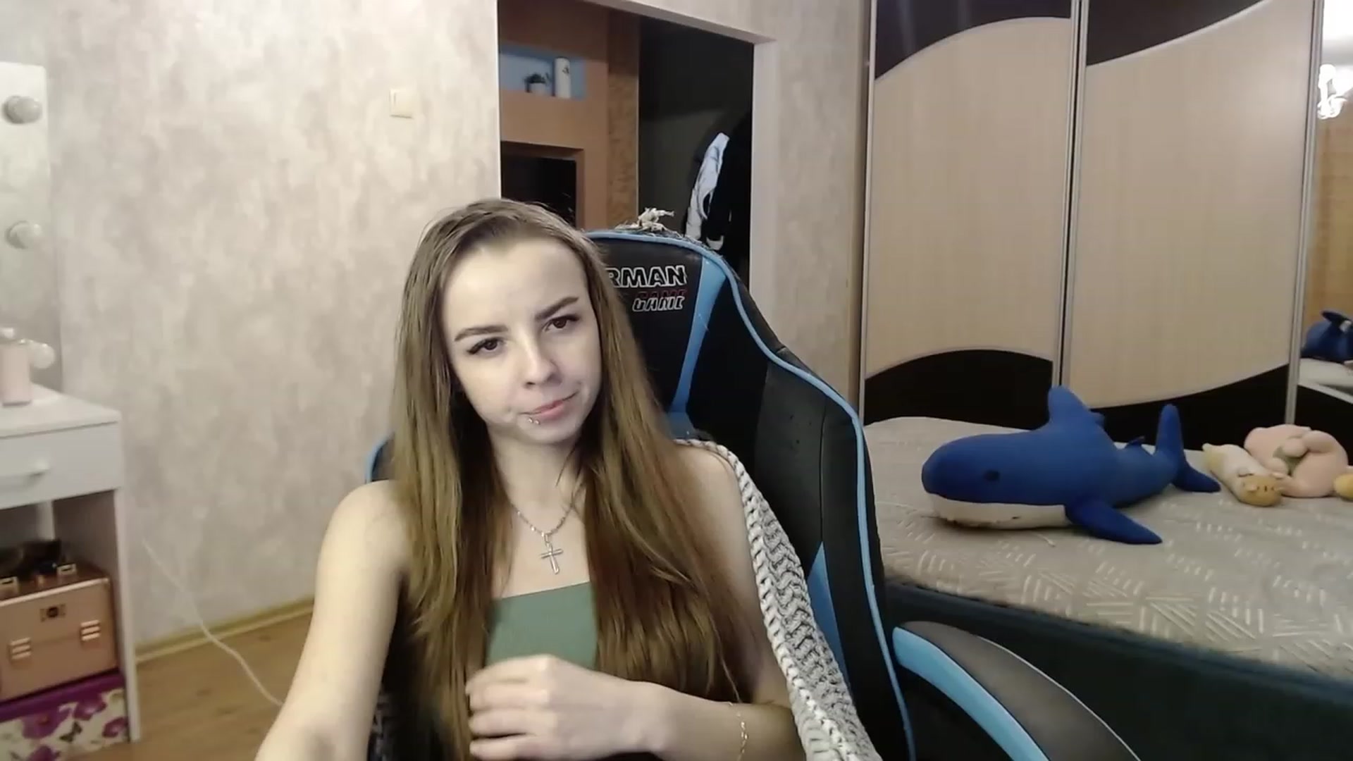 Gallery image thumbnail from Lio_noy's myfreecams stream on, 11/20/2023, 22:11 image 17 of 20