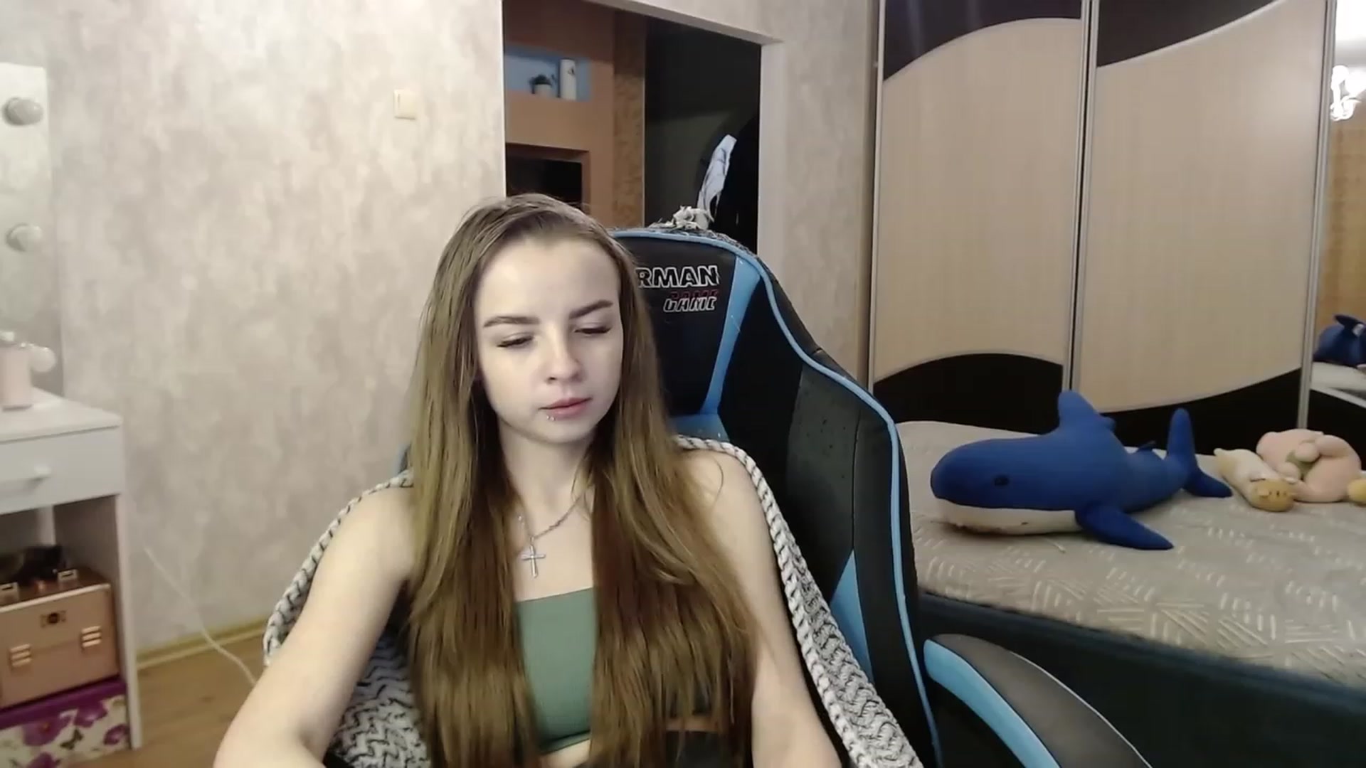 Gallery image thumbnail from Lio_noy's myfreecams stream on, 11/20/2023, 22:11 image 13 of 20