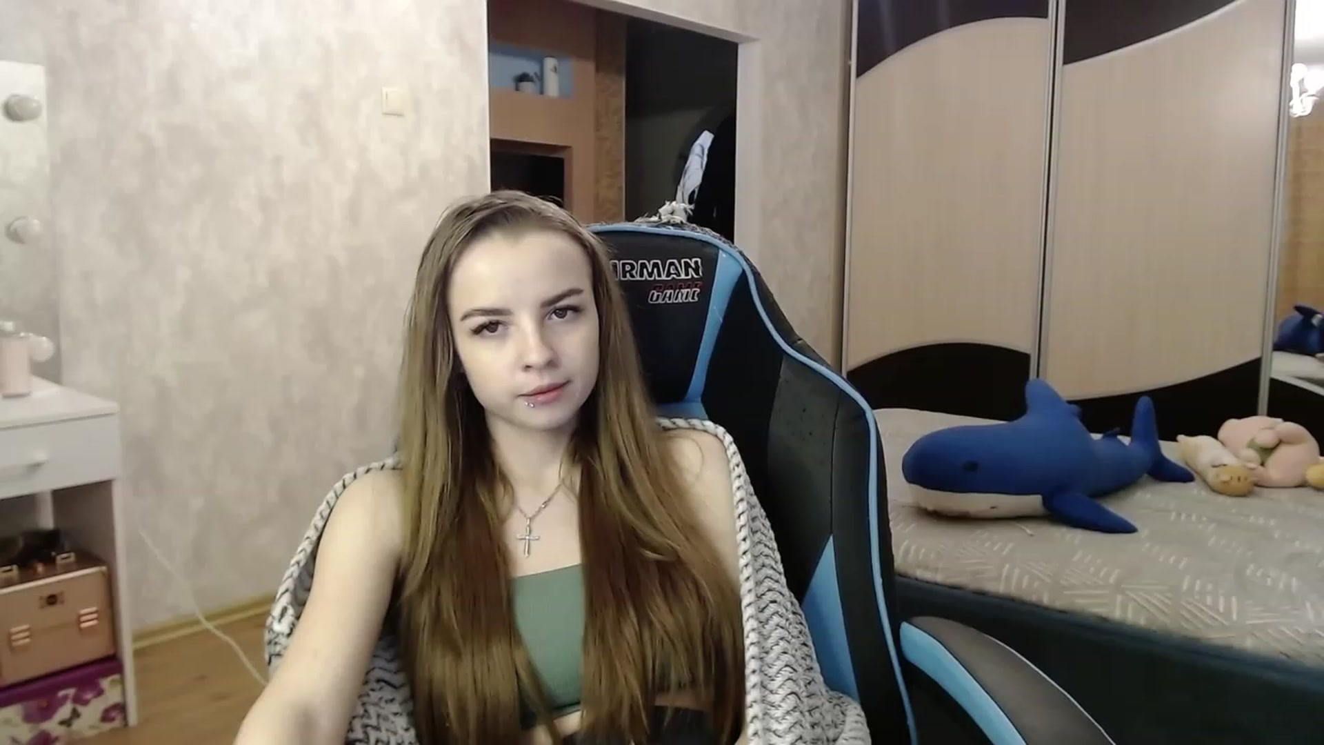 Gallery image thumbnail from Lio_noy's myfreecams stream on, 11/20/2023, 22:11 image 12 of 20