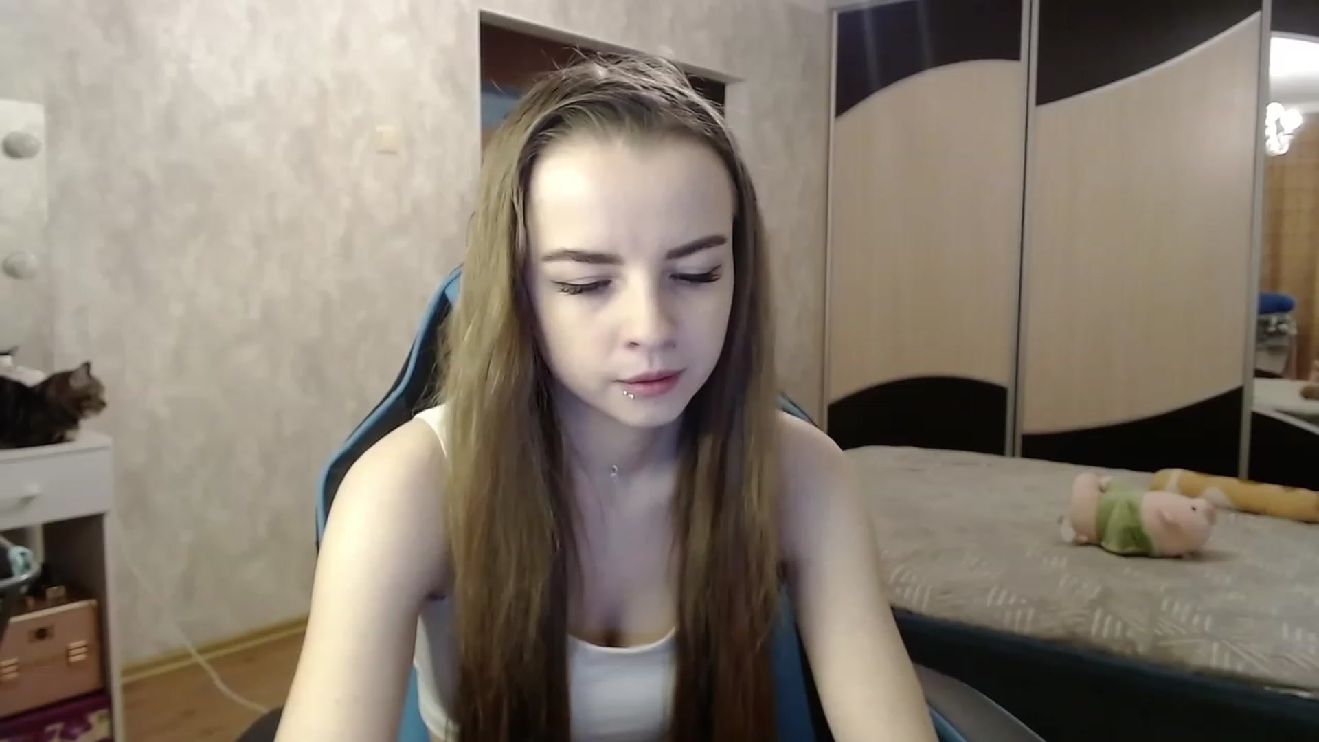 Gallery image thumbnail from Lio_noy's myfreecams stream on, 11/22/2023, 21:55 image 14 of 20