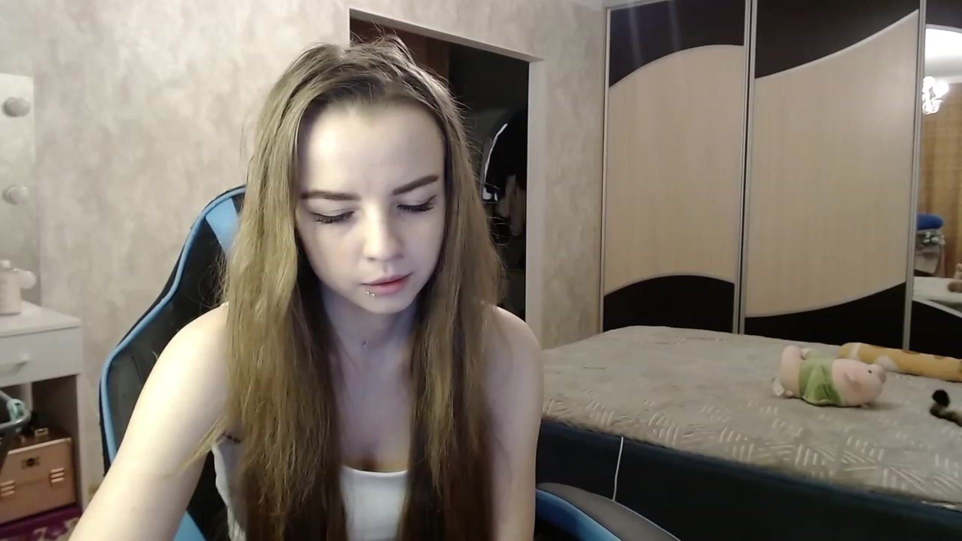 Gallery image thumbnail from Lio_noy's myfreecams stream on, 11/22/2023, 22:14 image 17 of 20