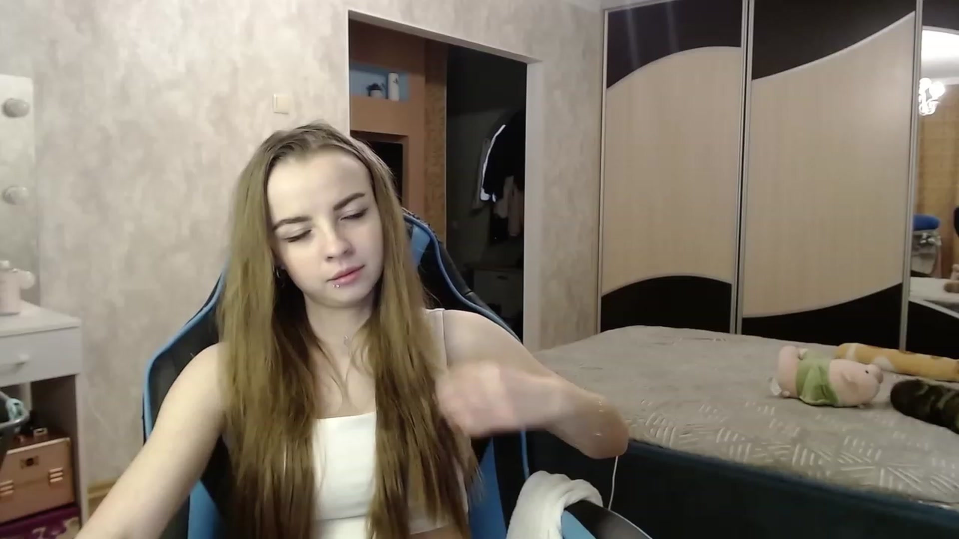 Gallery image thumbnail from Lio_noy's myfreecams stream on, 11/23/2023, 24:00 image 20 of 20