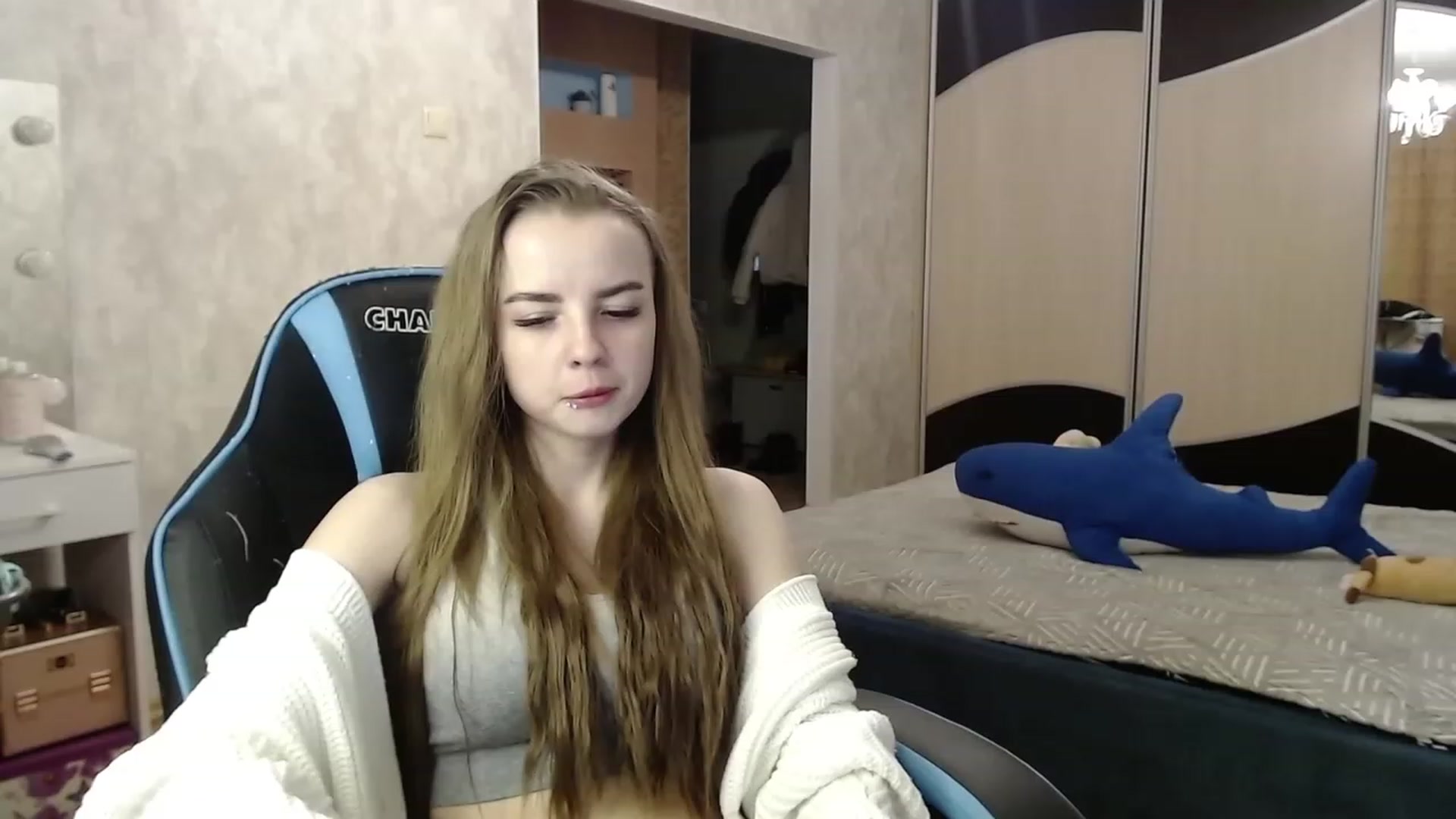 Gallery image thumbnail from Lio_noy's myfreecams stream on, 11/24/2023, 24:01 image 9 of 20
