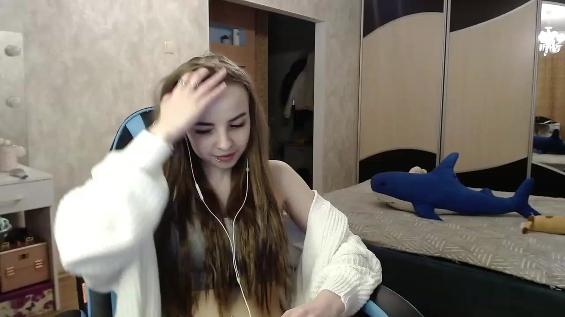 Gallery image thumbnail from Lio_noy's myfreecams stream on, 11/24/2023, 24:01 image 14 of 20