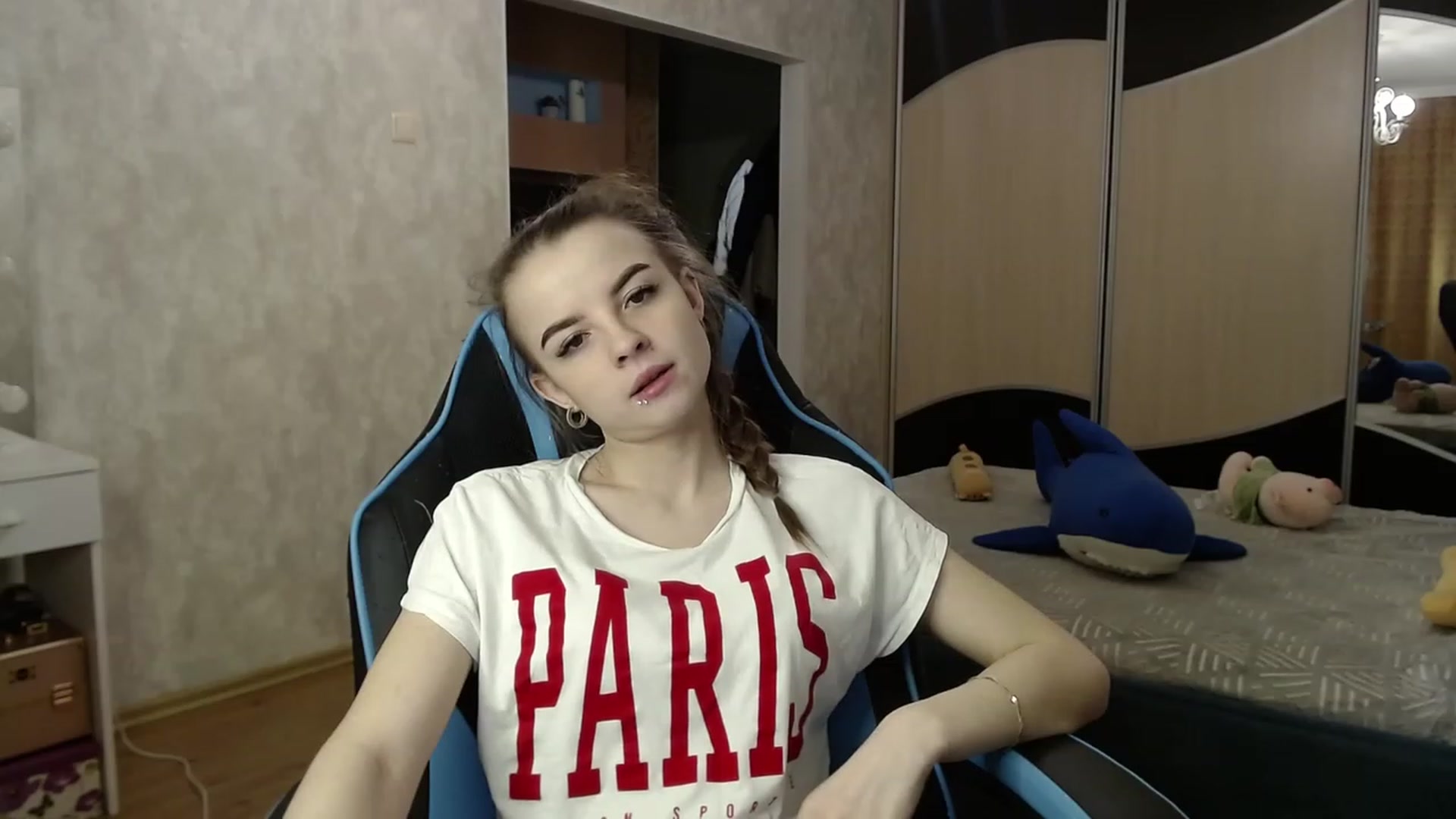 Gallery image thumbnail from Lio_noy's myfreecams stream on, 11/25/2023, 22:30 image 15 of 20
