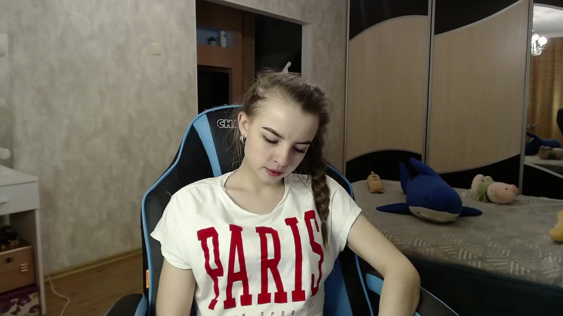 Gallery image thumbnail from Lio_noy's myfreecams stream on, 11/25/2023, 22:30 image 16 of 20