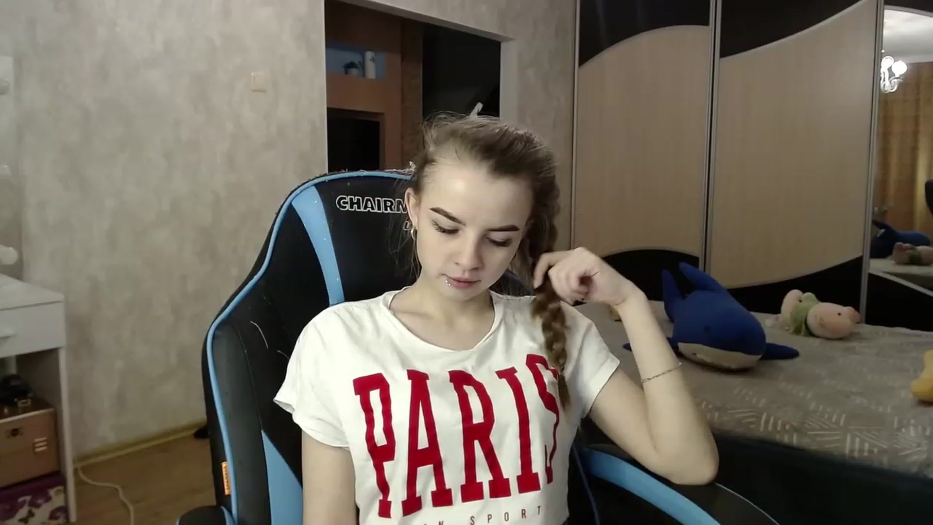 Gallery image thumbnail from Lio_noy's myfreecams stream on, 11/25/2023, 22:30 image 7 of 20