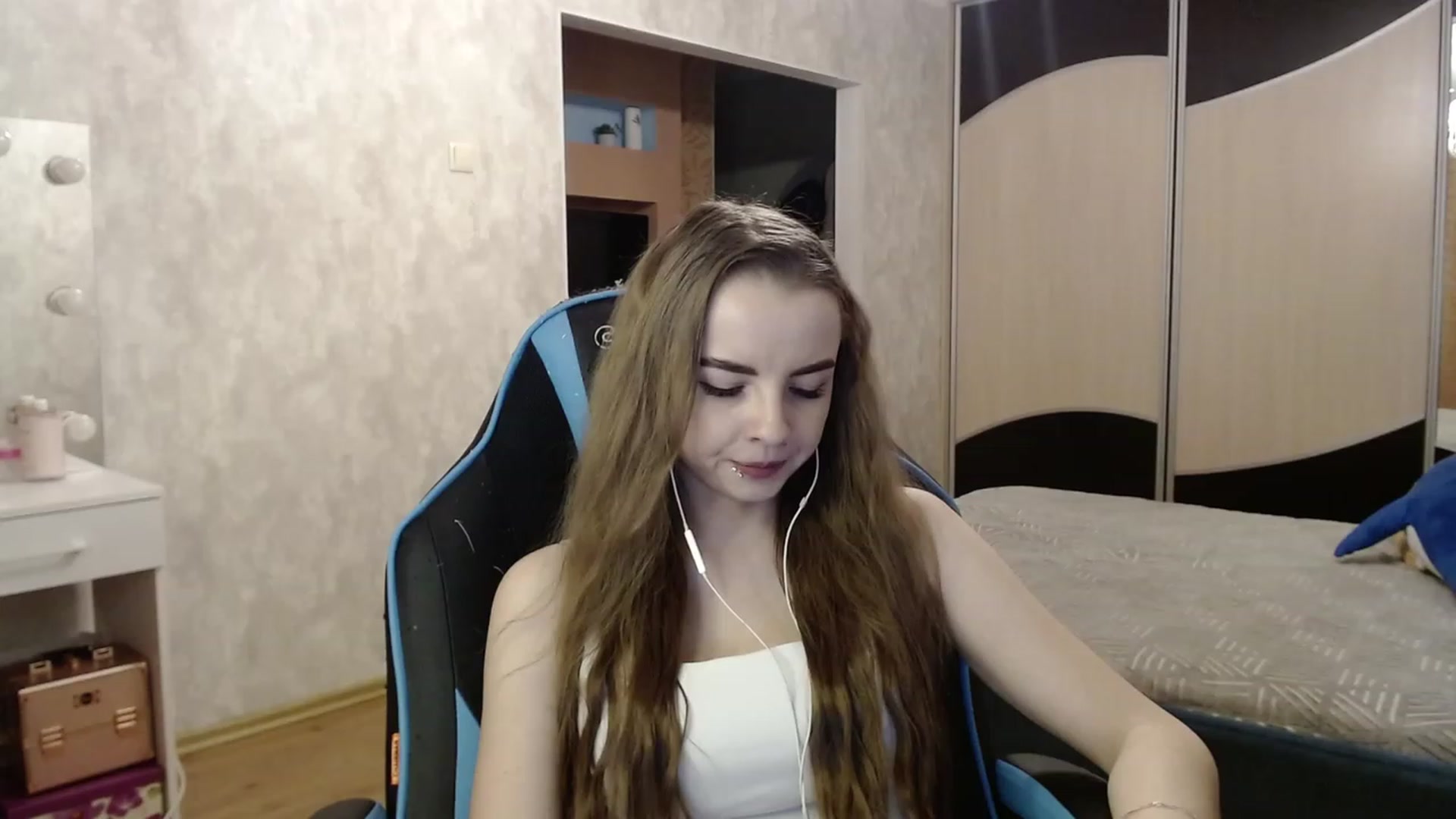Gallery image thumbnail from Lio_noy's myfreecams stream on, 11/26/2023, 22:24 image 5 of 20