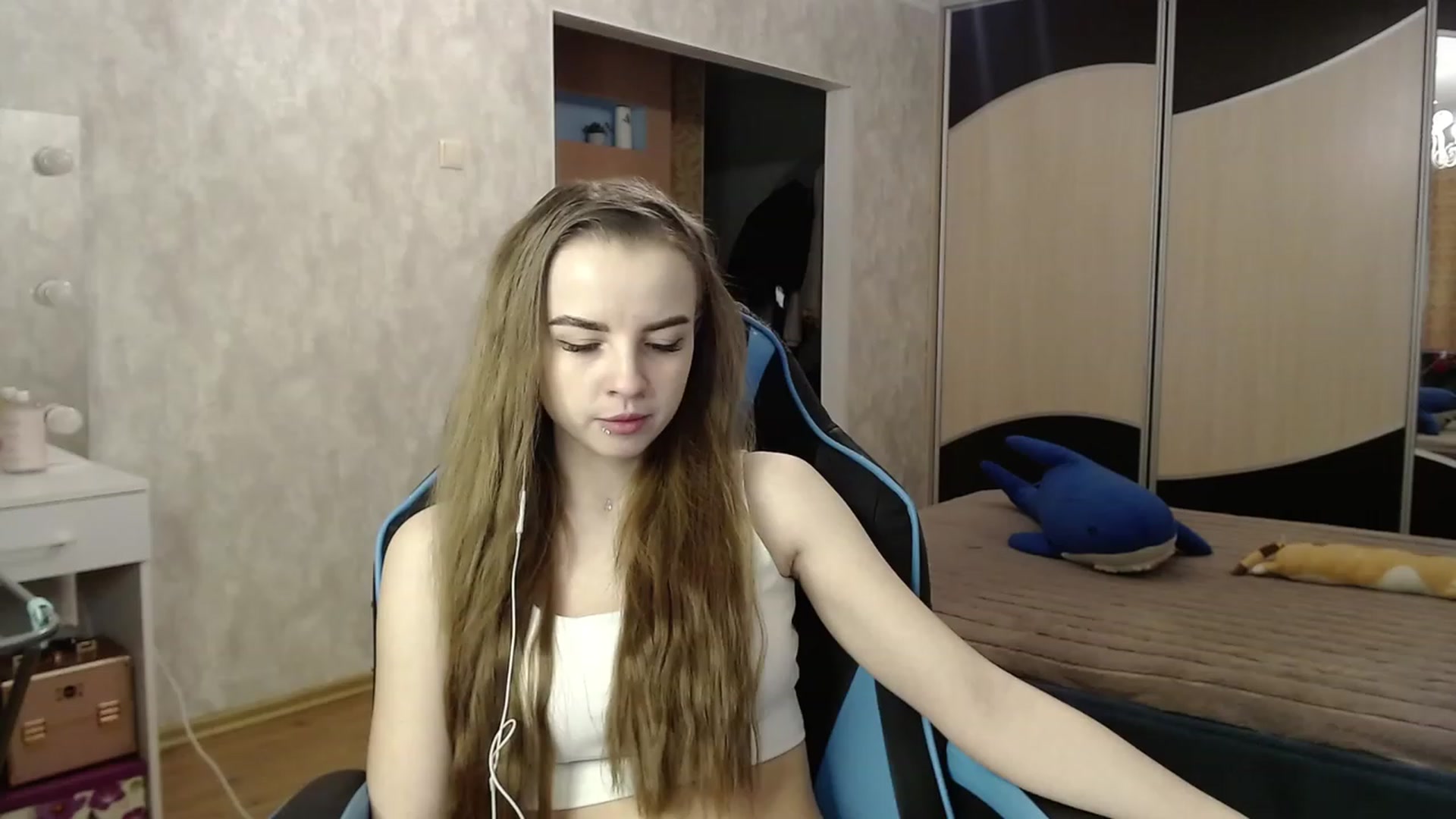 Gallery image thumbnail from Lio_noy's myfreecams stream on, 11/27/2023, 23:13 image 1 of 20