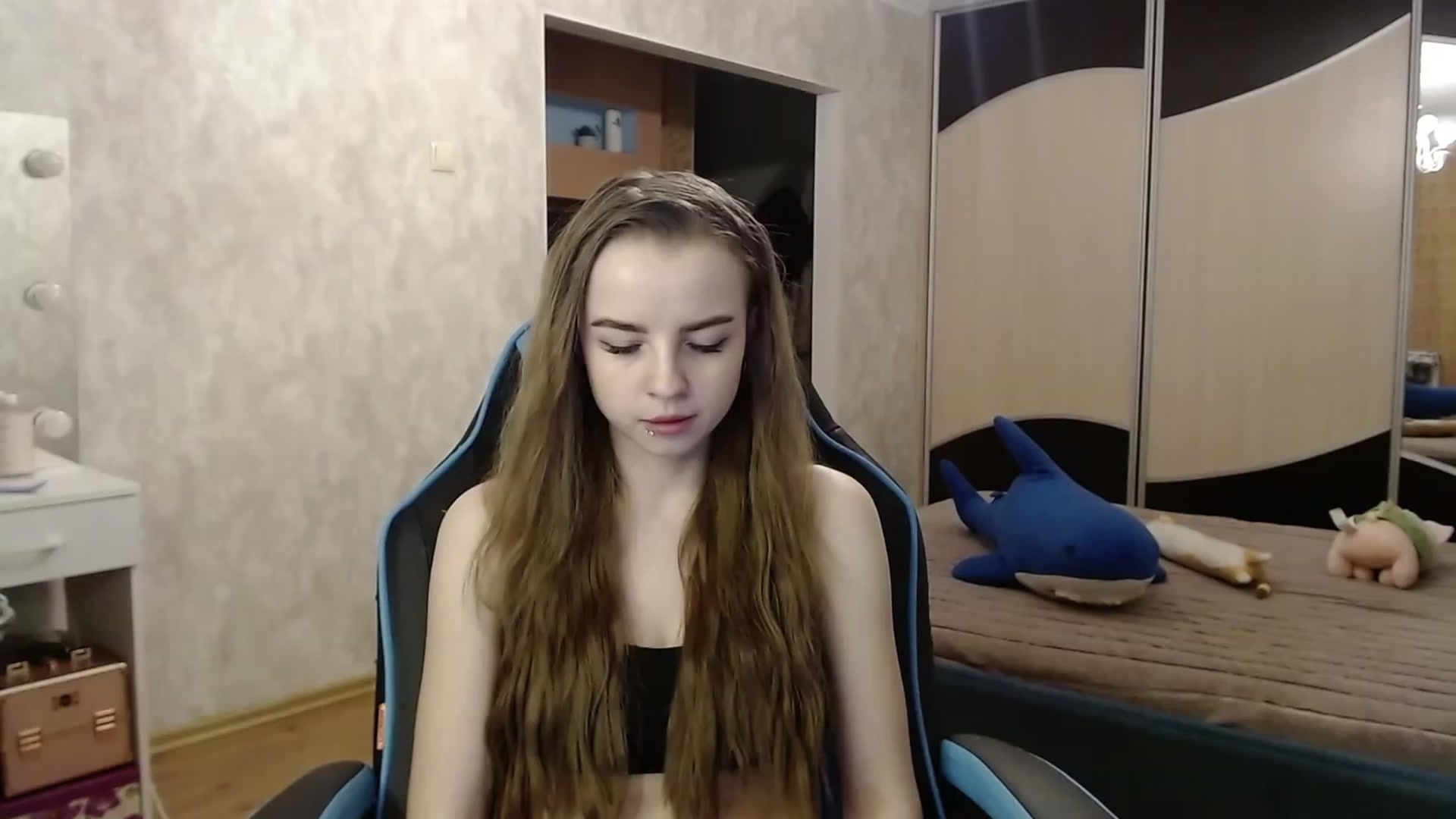Gallery image thumbnail from Lio_noy's myfreecams stream on, 11/28/2023, 23:03 image 1 of 20