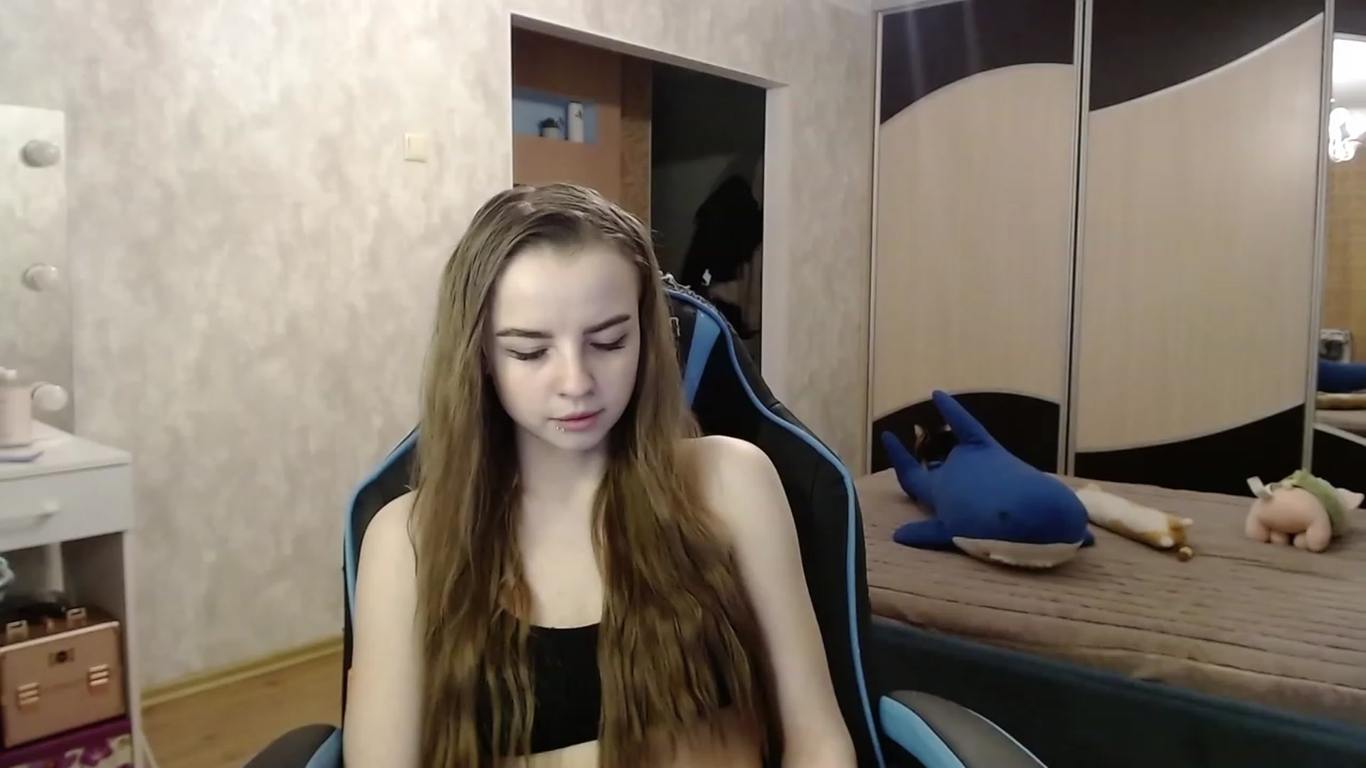 Gallery image thumbnail from Lio_noy's myfreecams stream on, 11/28/2023, 23:03 image 5 of 20
