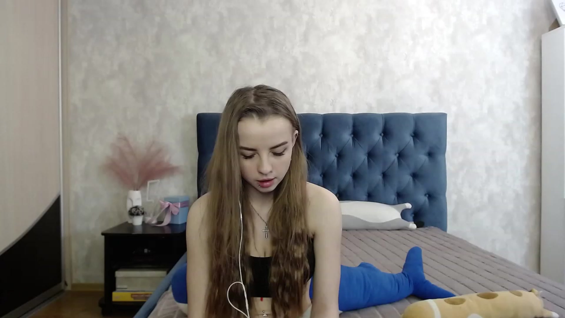 Gallery image thumbnail from Lio_noy's myfreecams stream on, 11/29/2023, 23:26 image 15 of 20