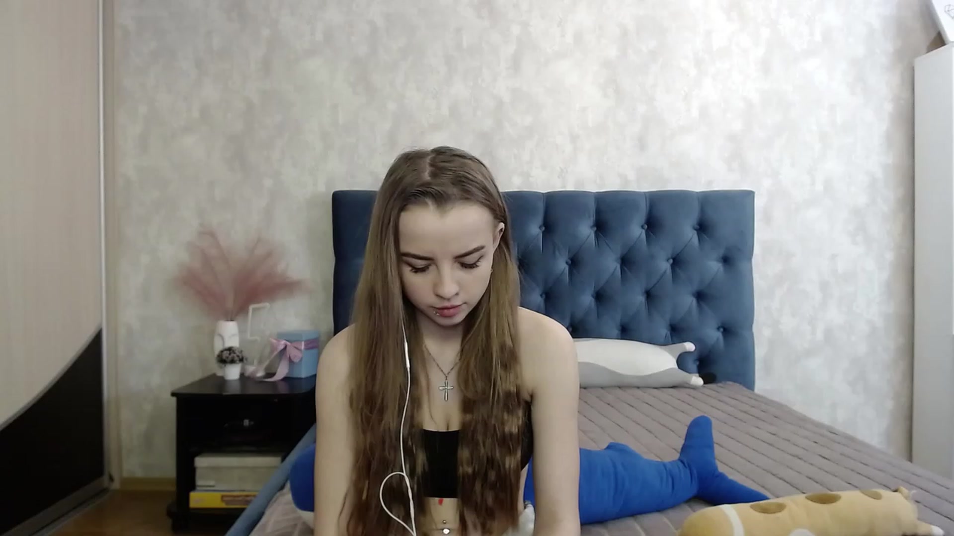 Gallery image thumbnail from Lio_noy's myfreecams stream on, 11/29/2023, 23:26 image 14 of 20