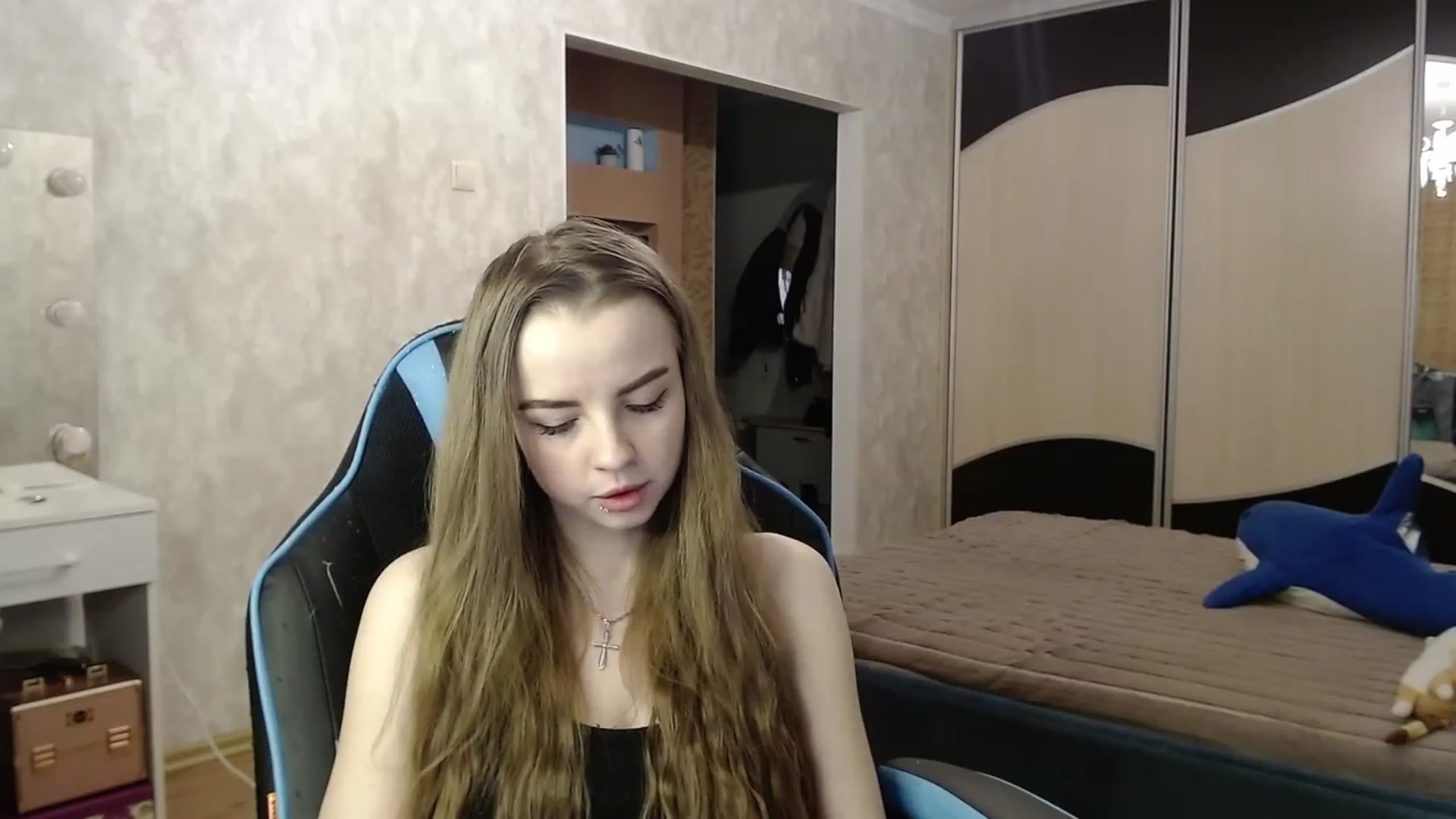 Gallery image thumbnail from Lio_noy's myfreecams stream on, 11/30/2023, 23:12 image 13 of 20