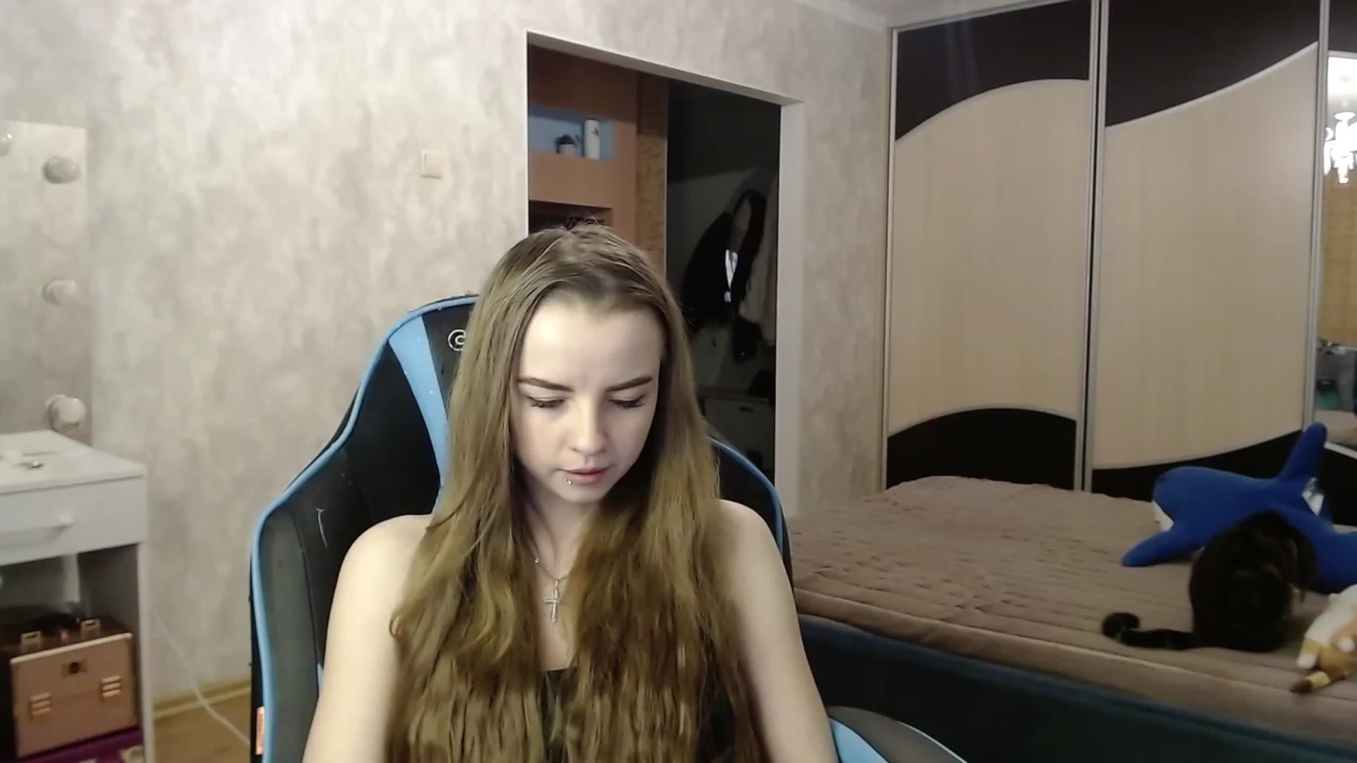 Gallery image thumbnail from Lio_noy's myfreecams stream on, 11/30/2023, 23:12 image 15 of 20