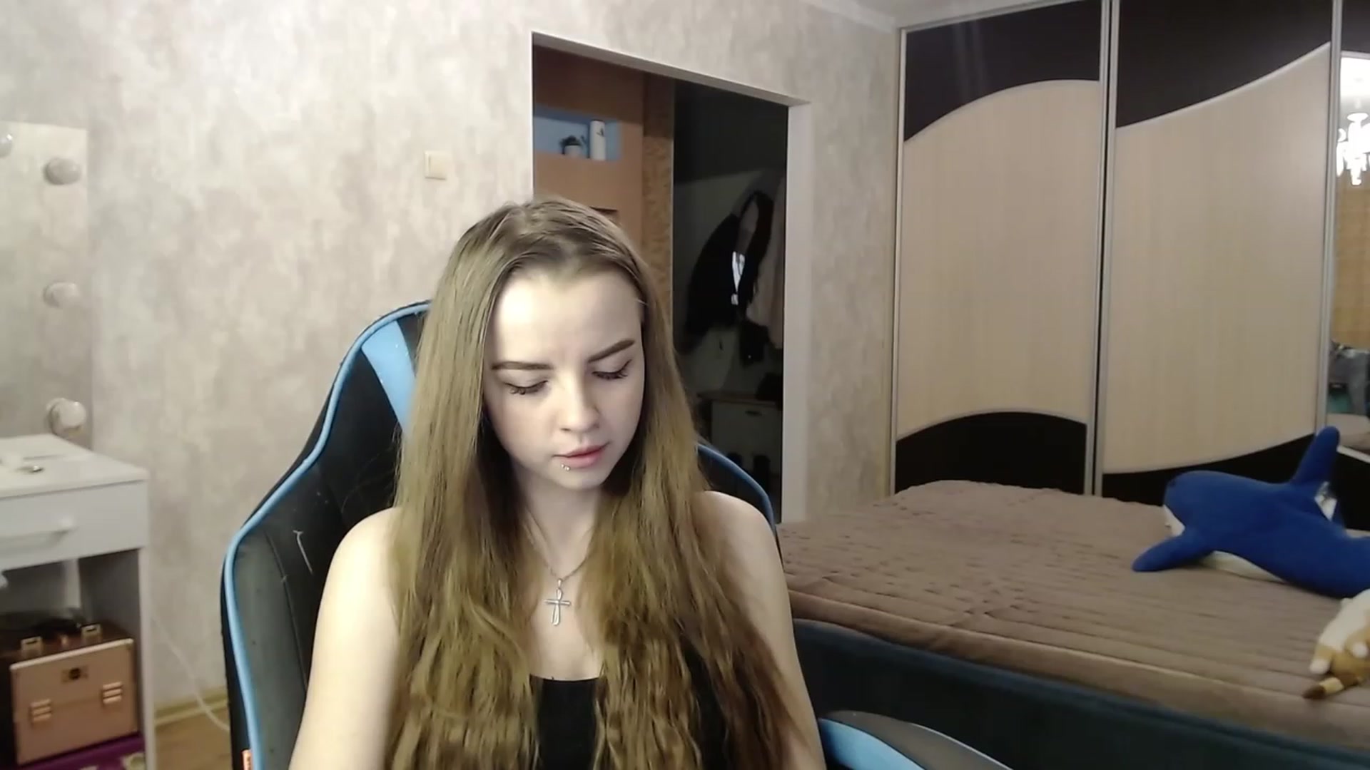 Gallery image thumbnail from Lio_noy's myfreecams stream on, 11/30/2023, 23:12 image 9 of 20