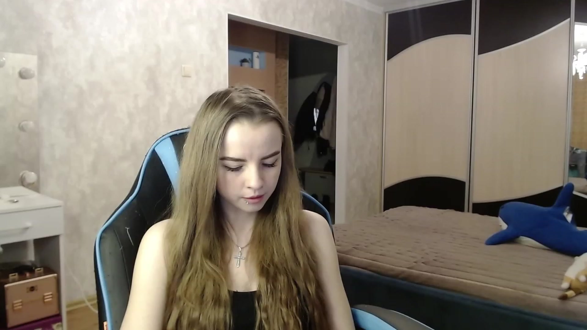 Gallery image thumbnail from Lio_noy's myfreecams stream on, 11/30/2023, 23:12 image 10 of 20