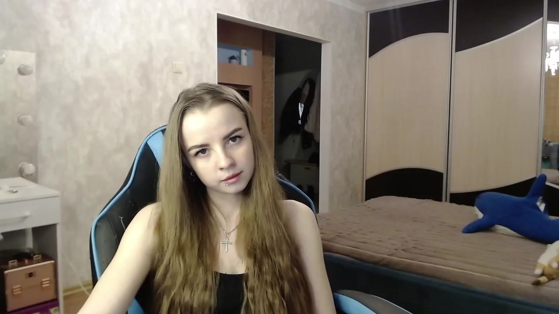 Gallery image thumbnail from Lio_noy's myfreecams stream on, 11/30/2023, 23:12 image 8 of 20