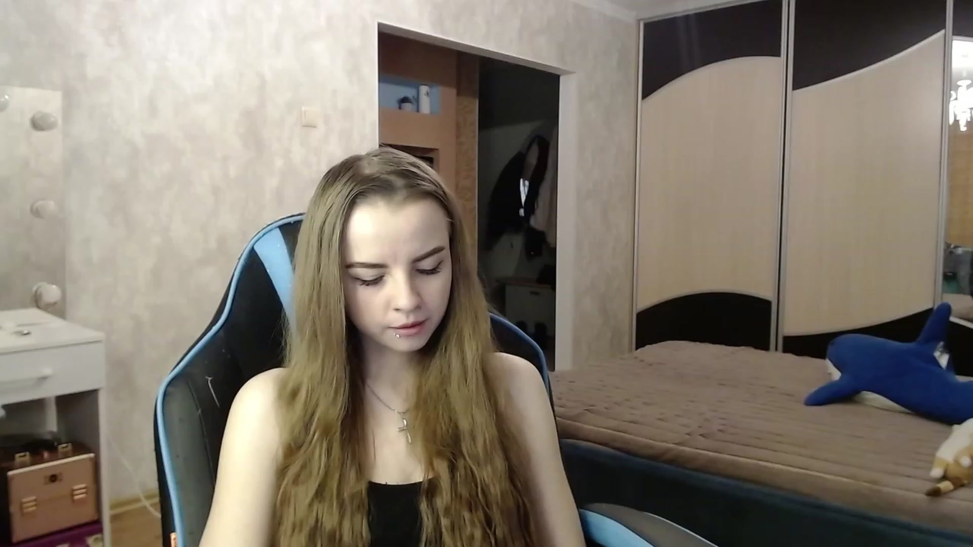 Gallery image thumbnail from Lio_noy's myfreecams stream on, 11/30/2023, 23:12 image 4 of 20