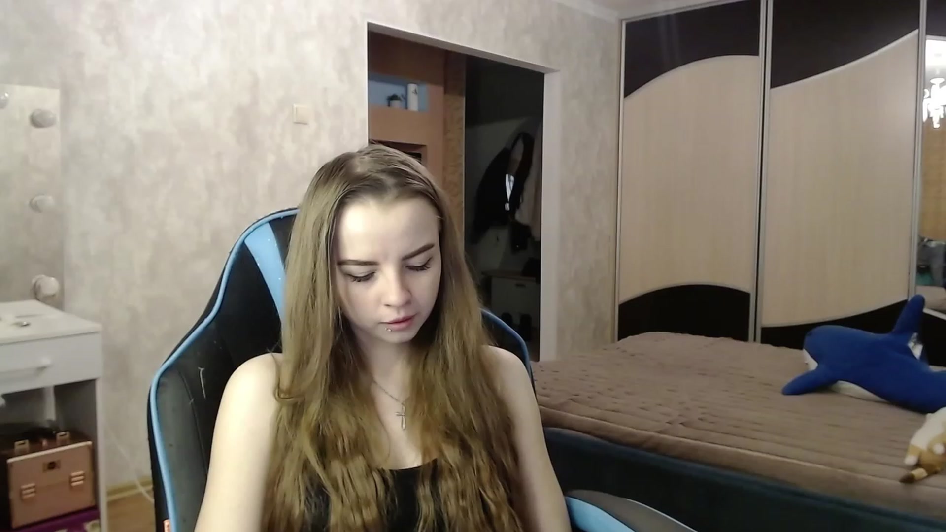 Gallery image thumbnail from Lio_noy's myfreecams stream on, 11/30/2023, 23:12 image 3 of 20
