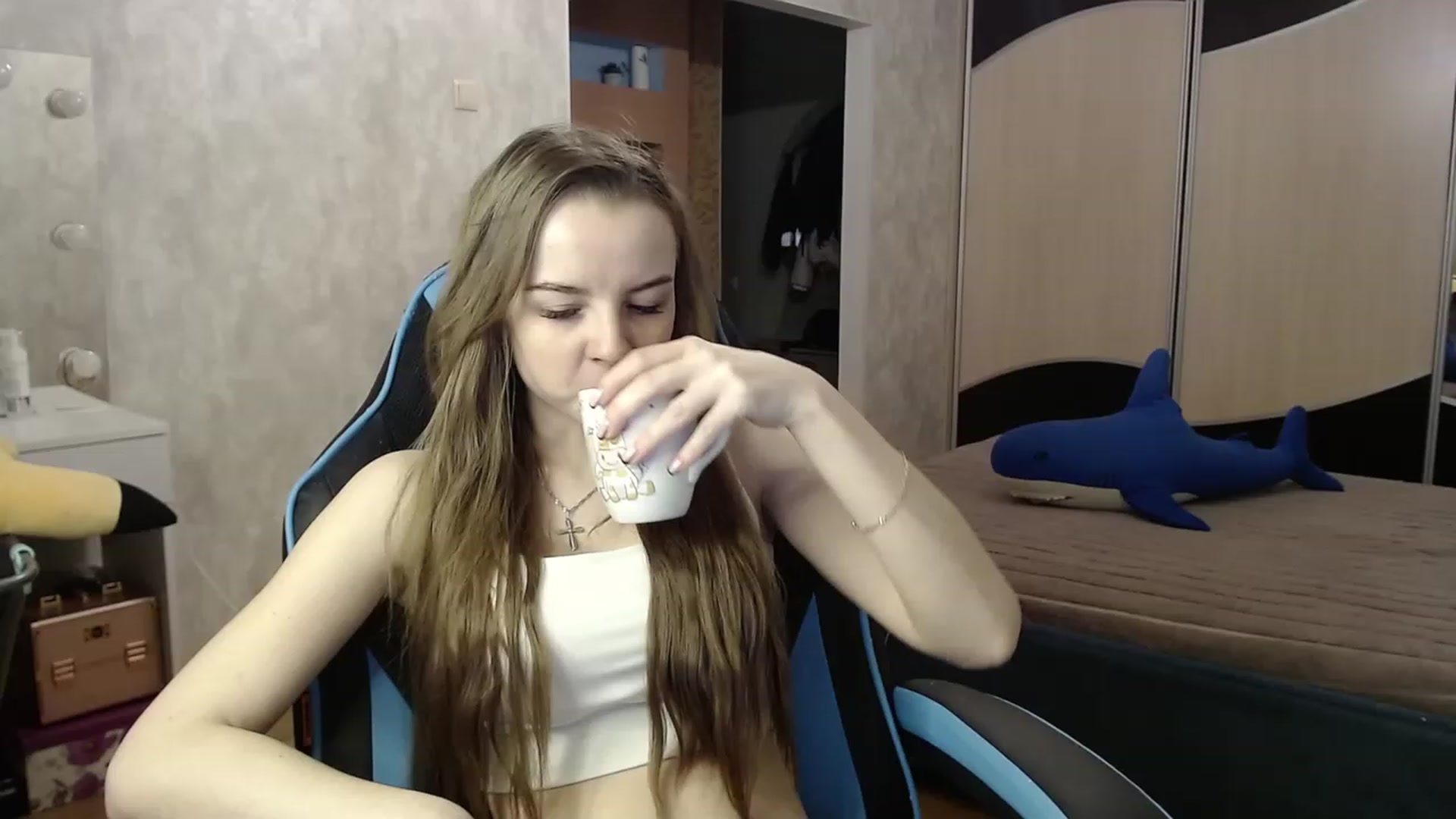 Gallery image thumbnail from Lio_noy's myfreecams stream on, 12/04/2023, 22:22 image 2 of 20