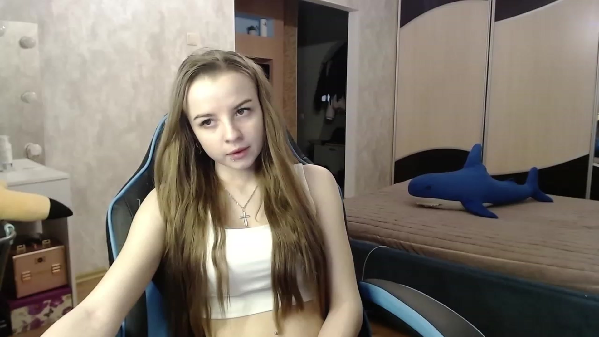 Gallery image thumbnail from Lio_noy's myfreecams stream on, 12/04/2023, 22:22 image 7 of 20