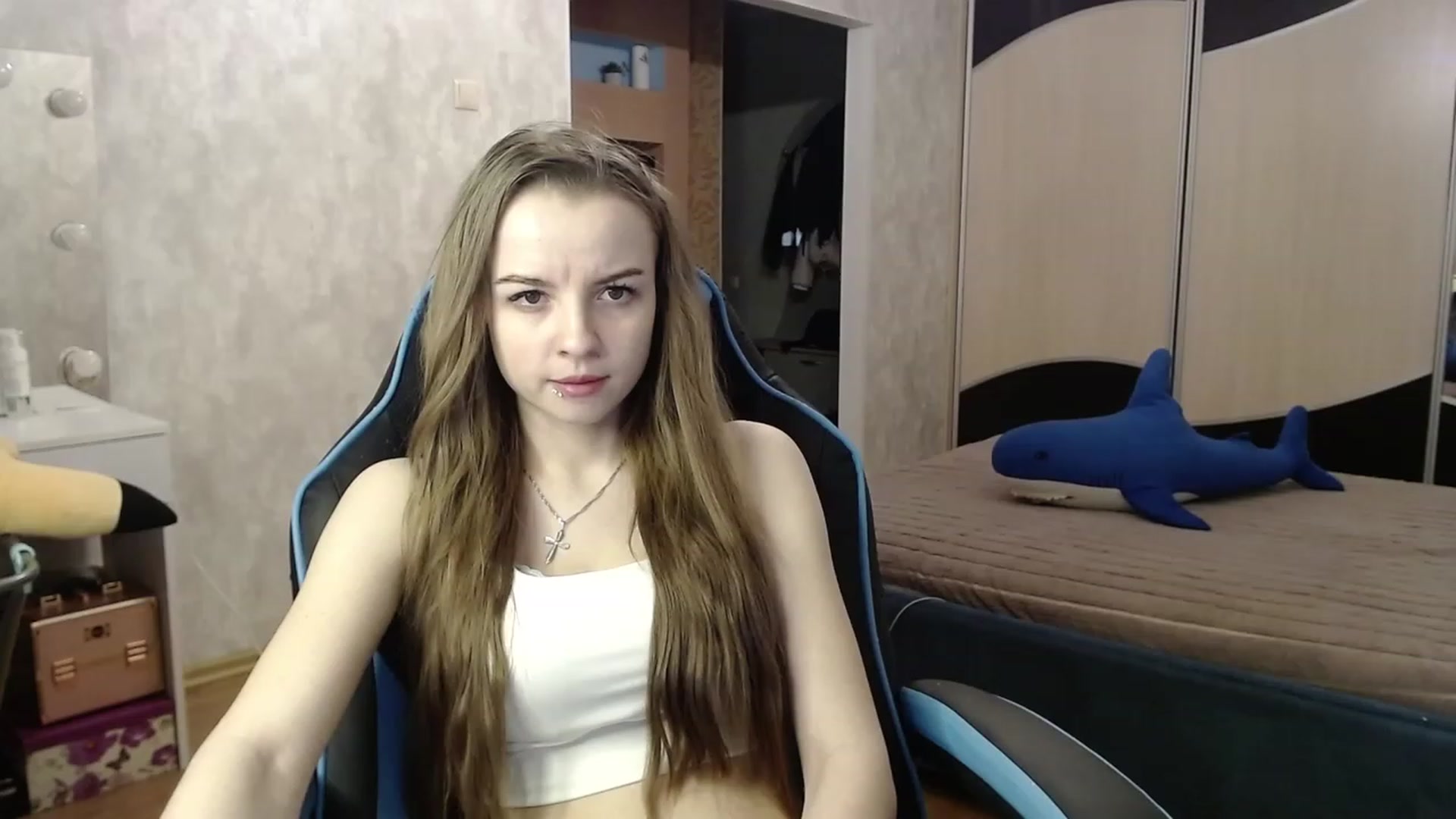 Gallery image thumbnail from Lio_noy's myfreecams stream on, 12/04/2023, 22:22 image 4 of 20